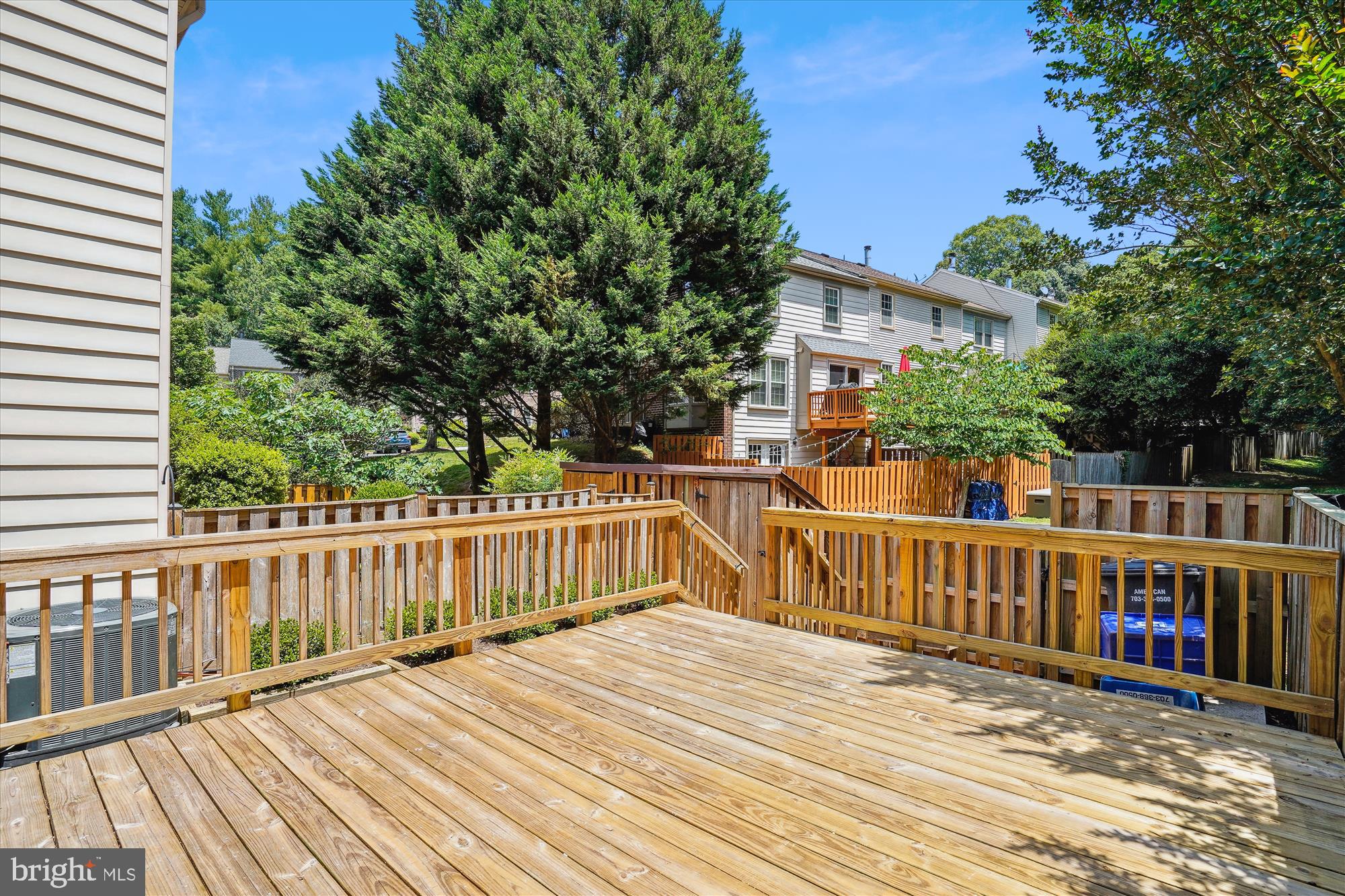 CROWNLEIGH - Residential