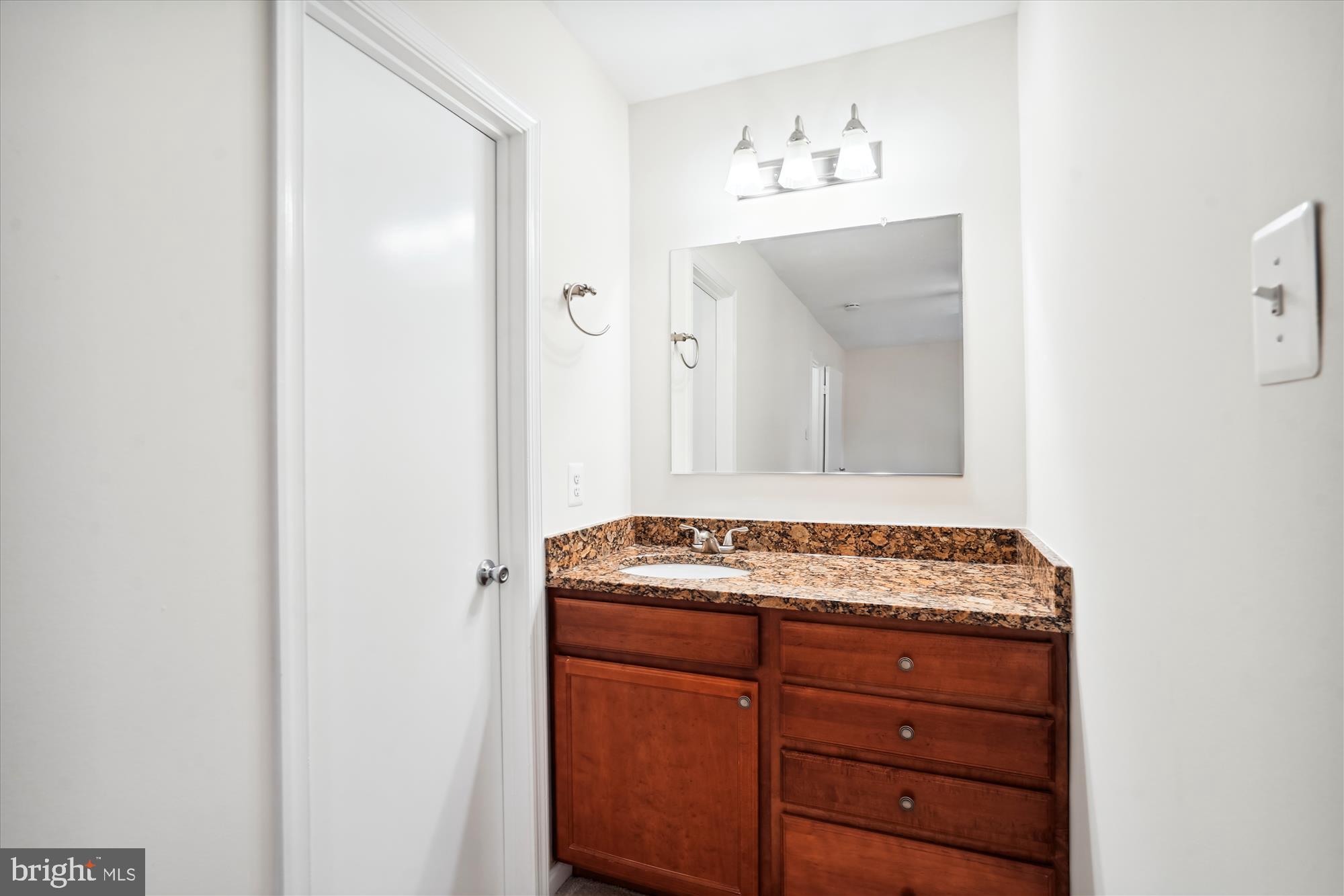 CROWNLEIGH - Residential