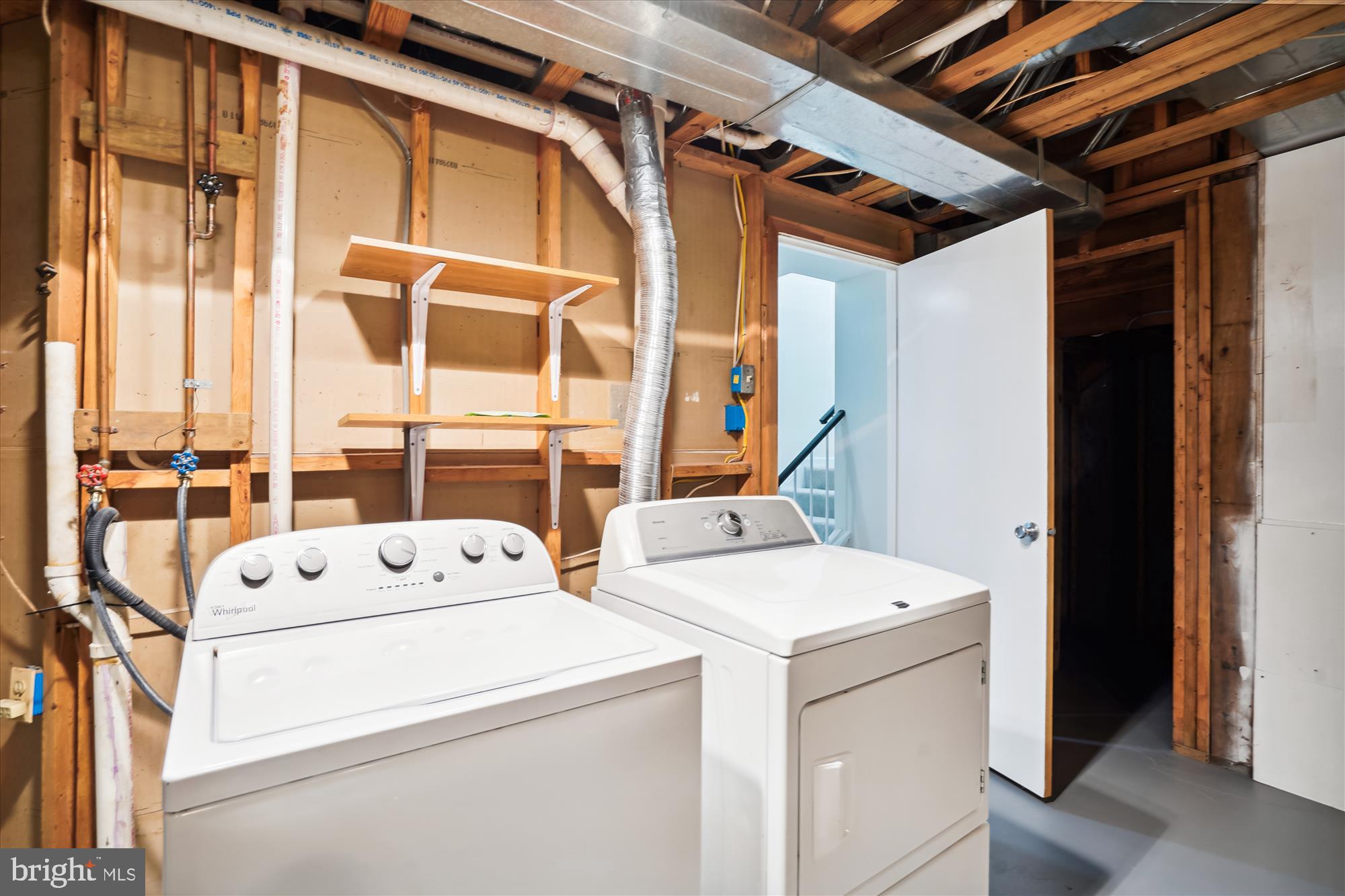 CROWNLEIGH - Residential