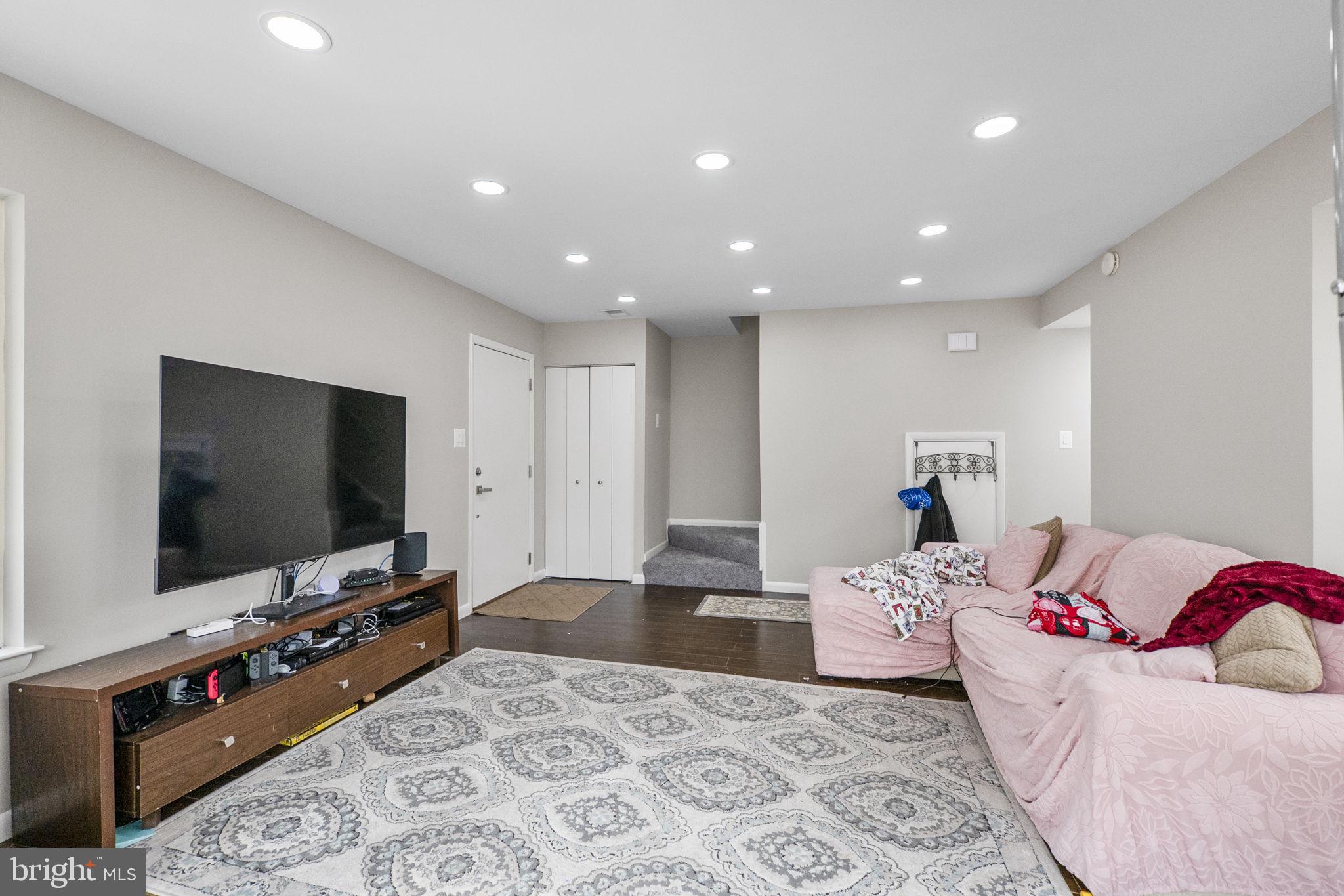 GERMANTOWN PARK - Residential