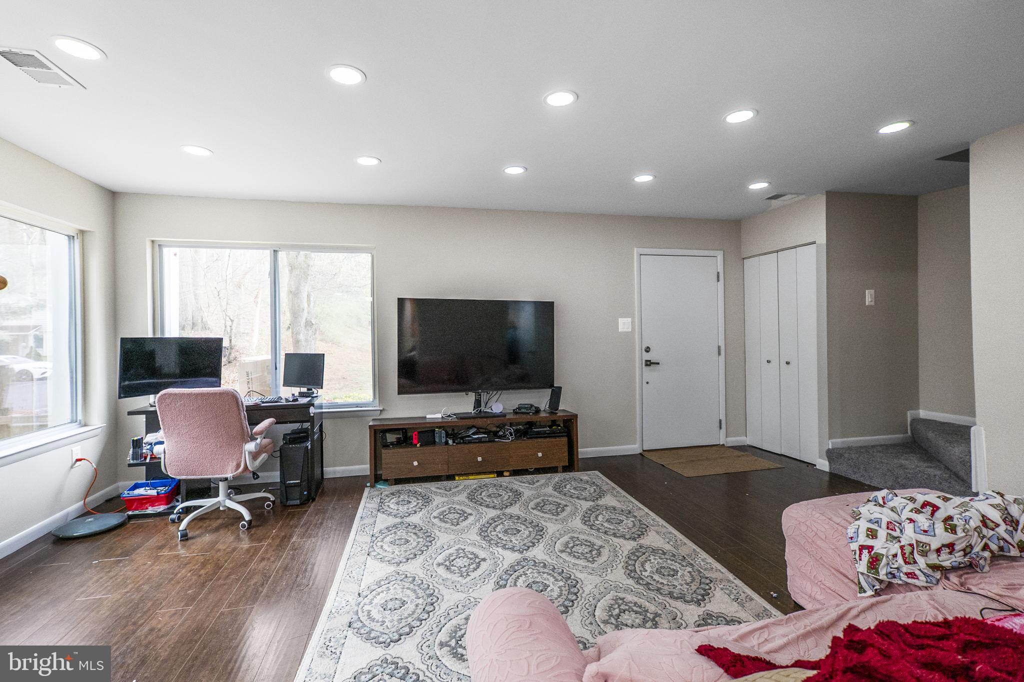 GERMANTOWN PARK - Residential