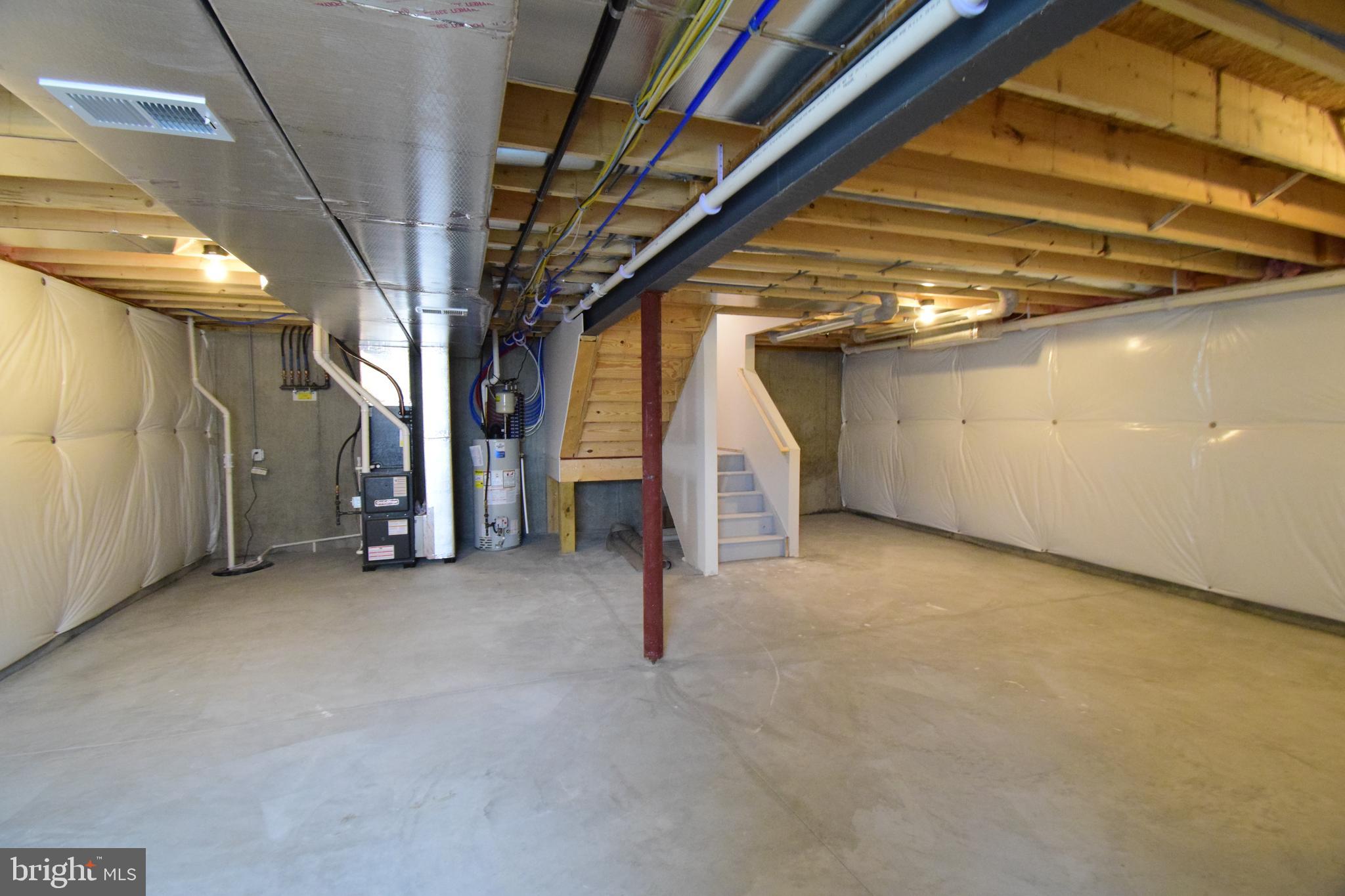 MCINTOSH FARMS - Residential