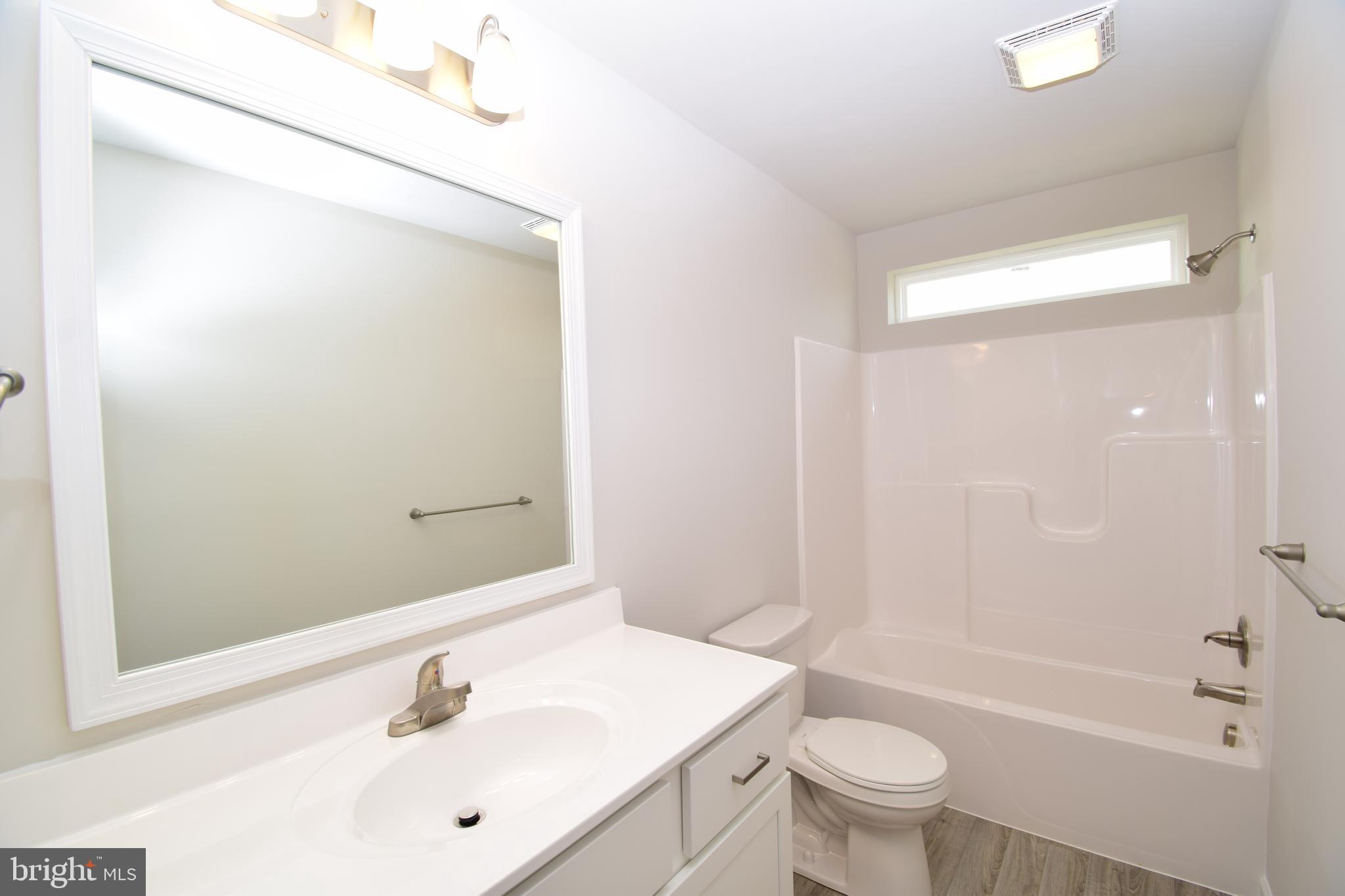 MCINTOSH FARMS - Residential