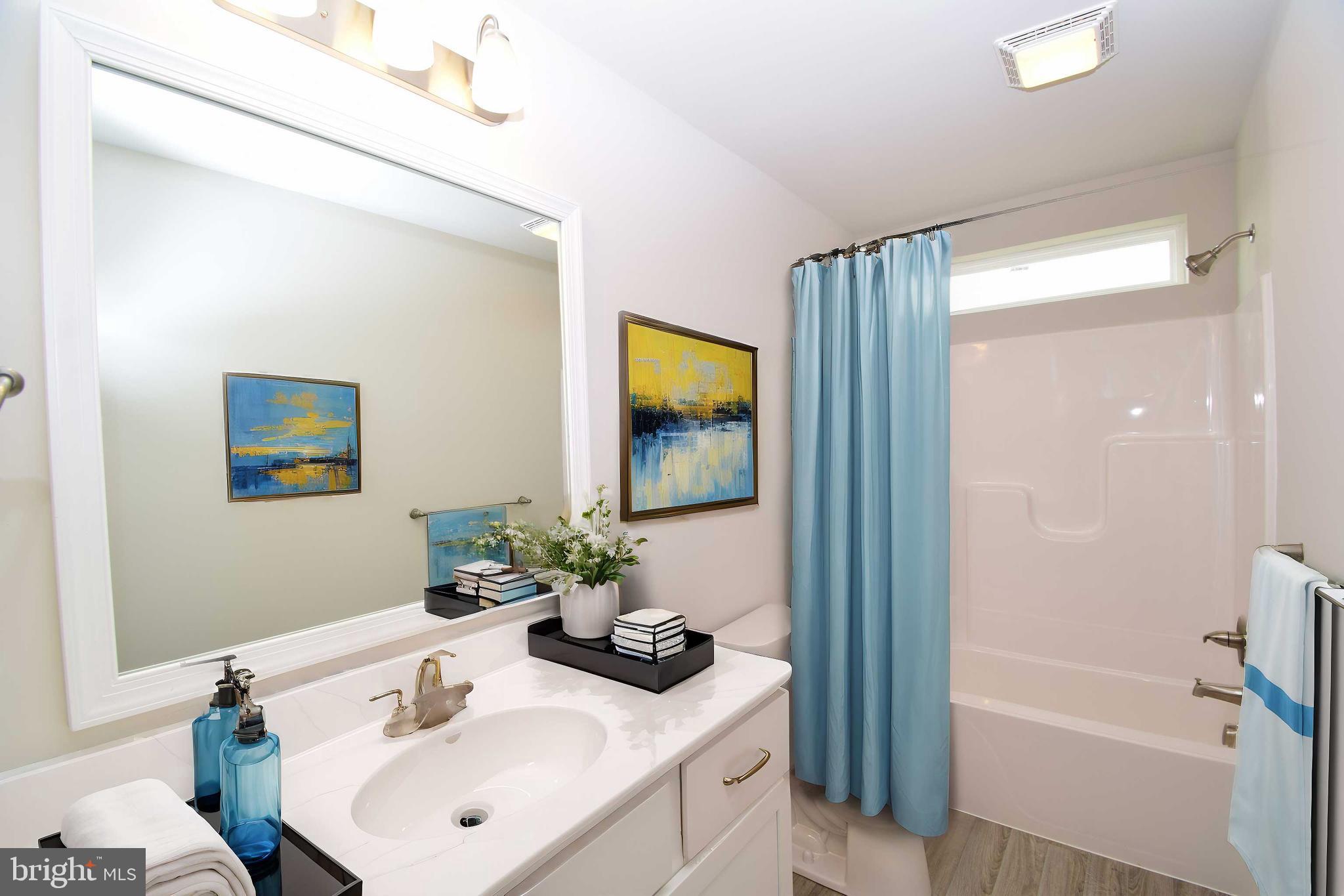 MCINTOSH FARMS - Residential