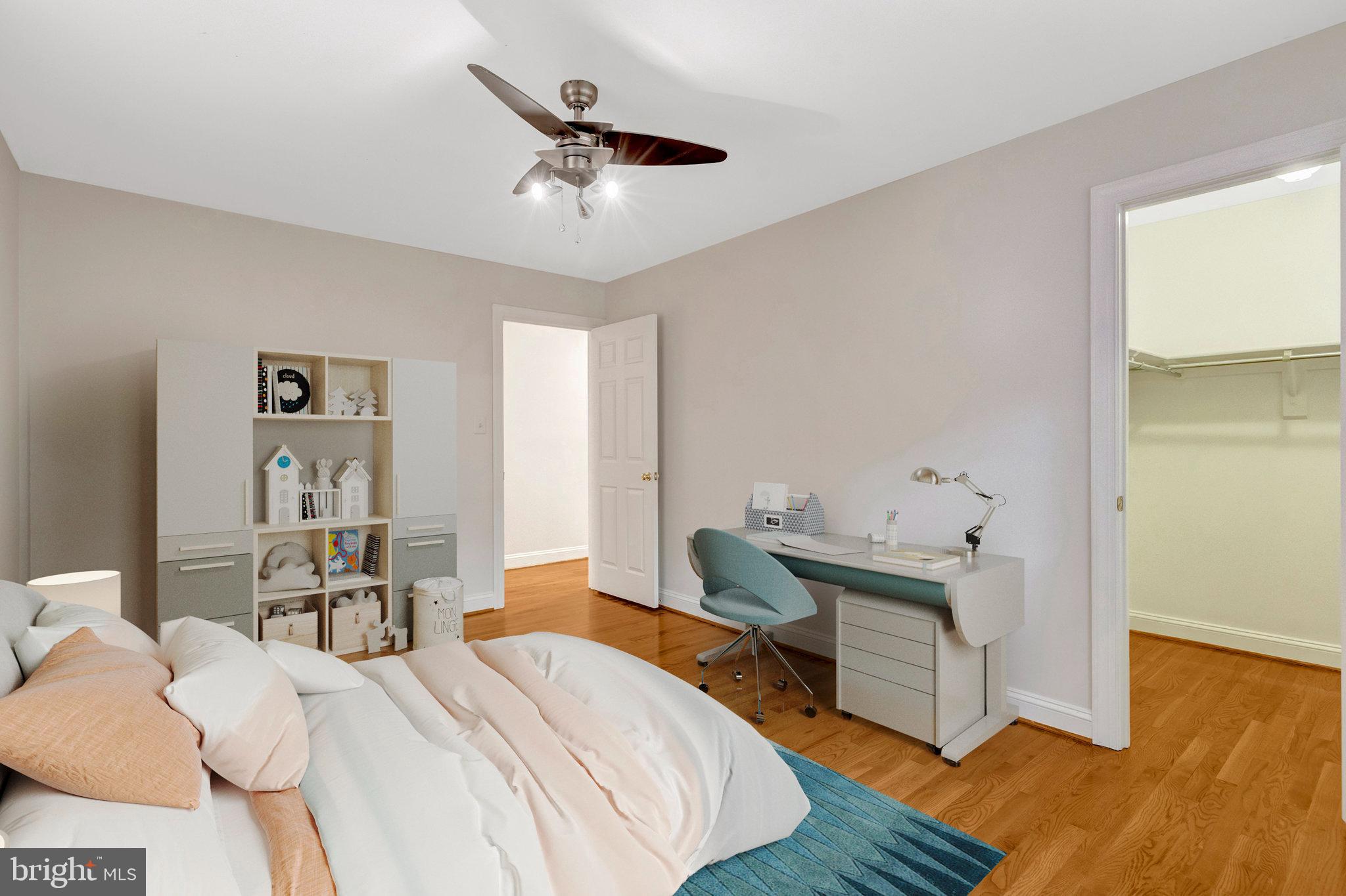 RESTON - Residential