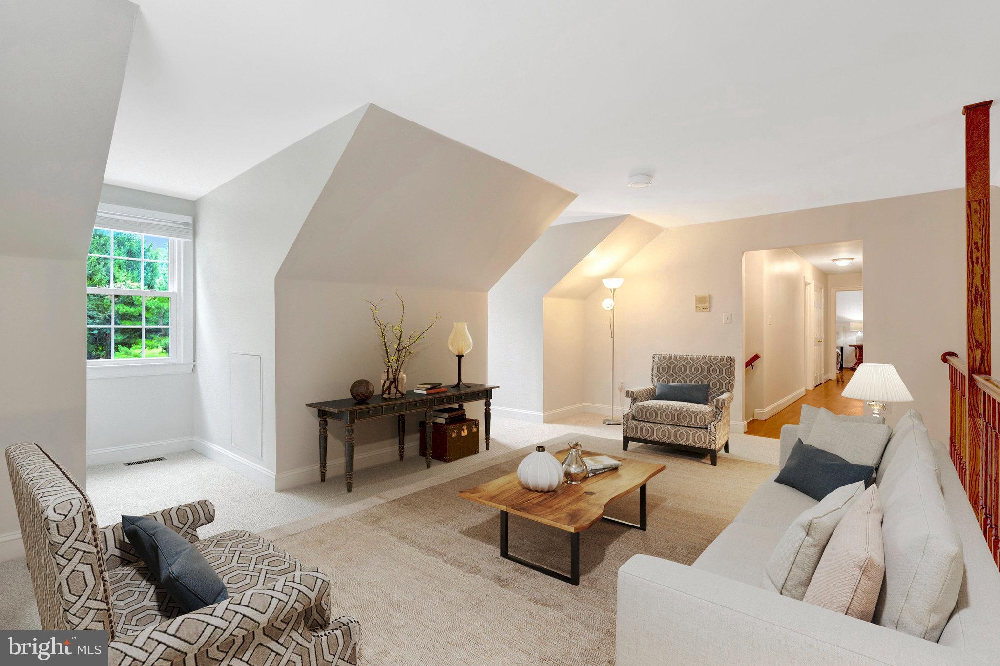 RESTON - Residential