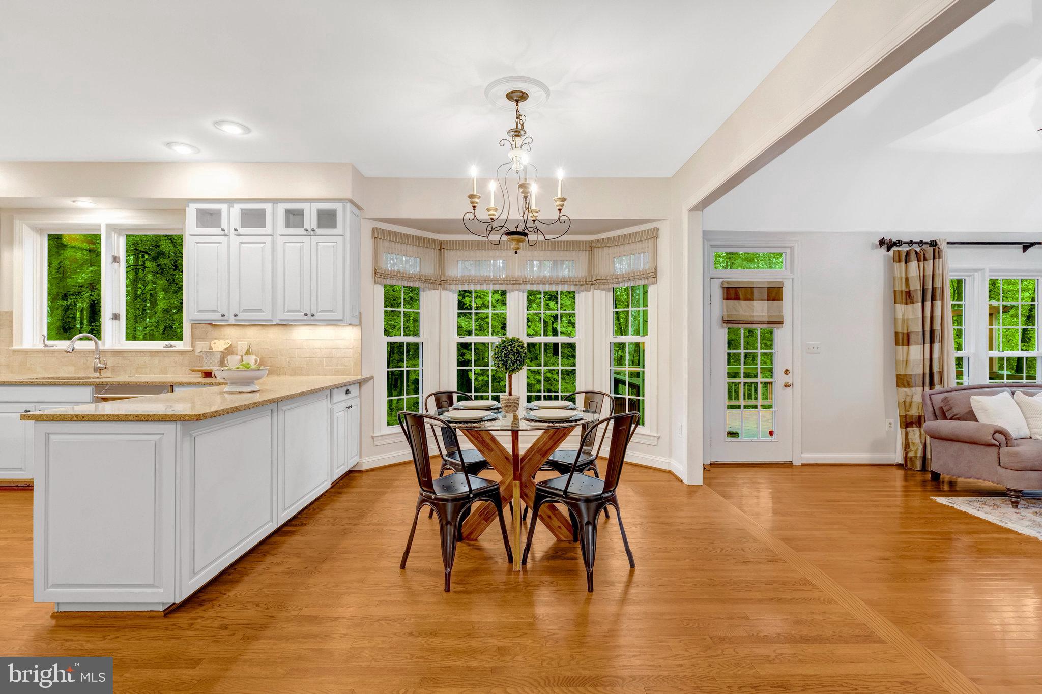 RESTON - Residential