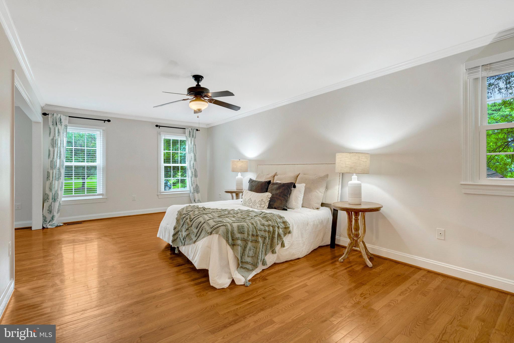 RESTON - Residential