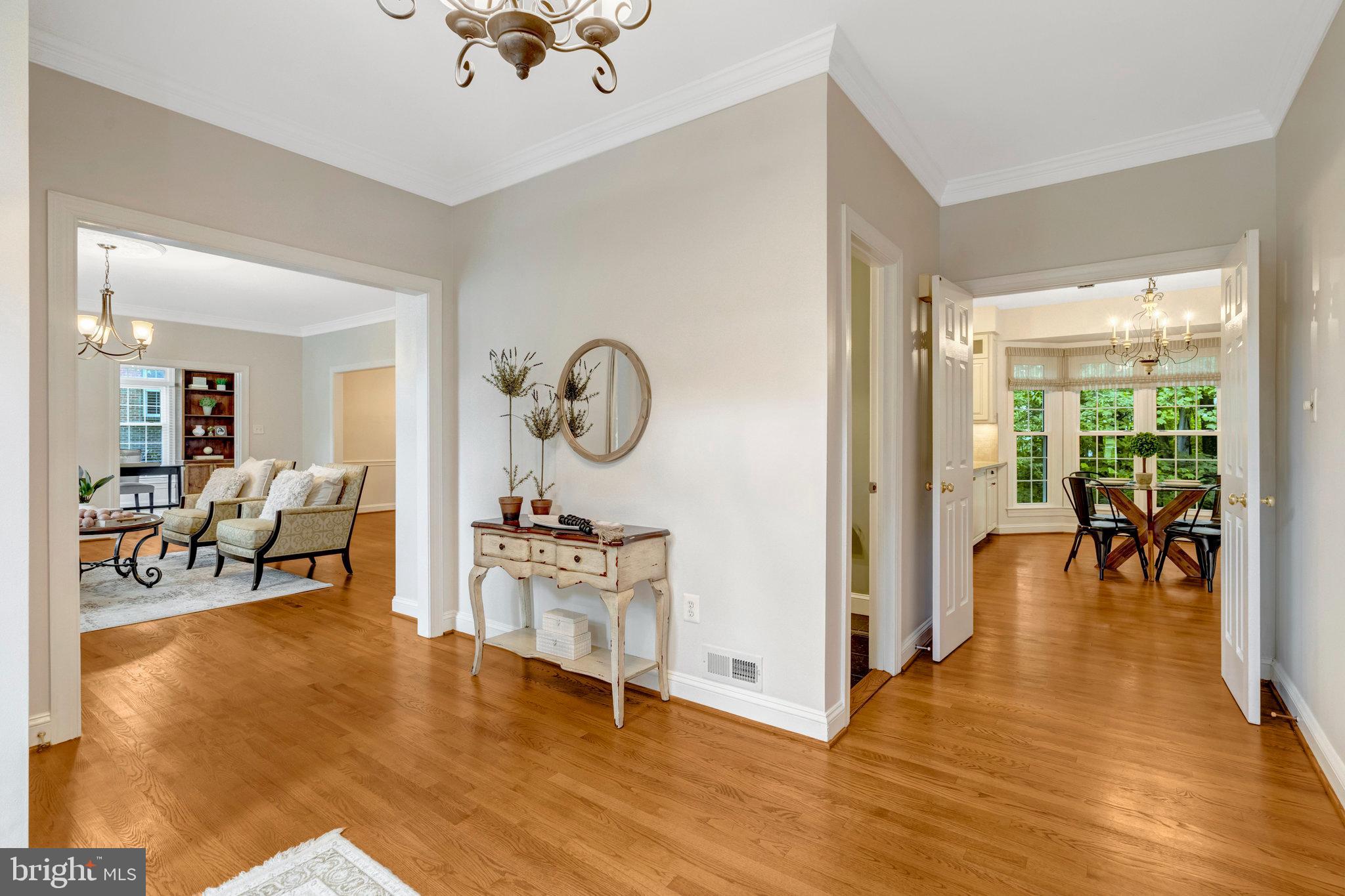 RESTON - Residential