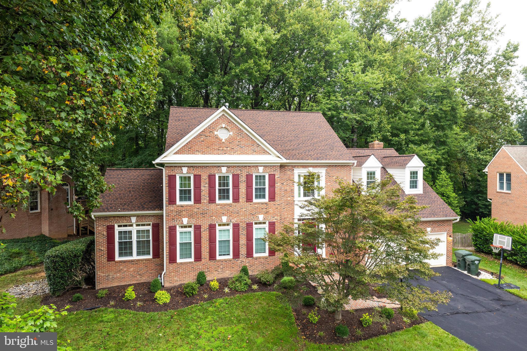 RESTON - Residential