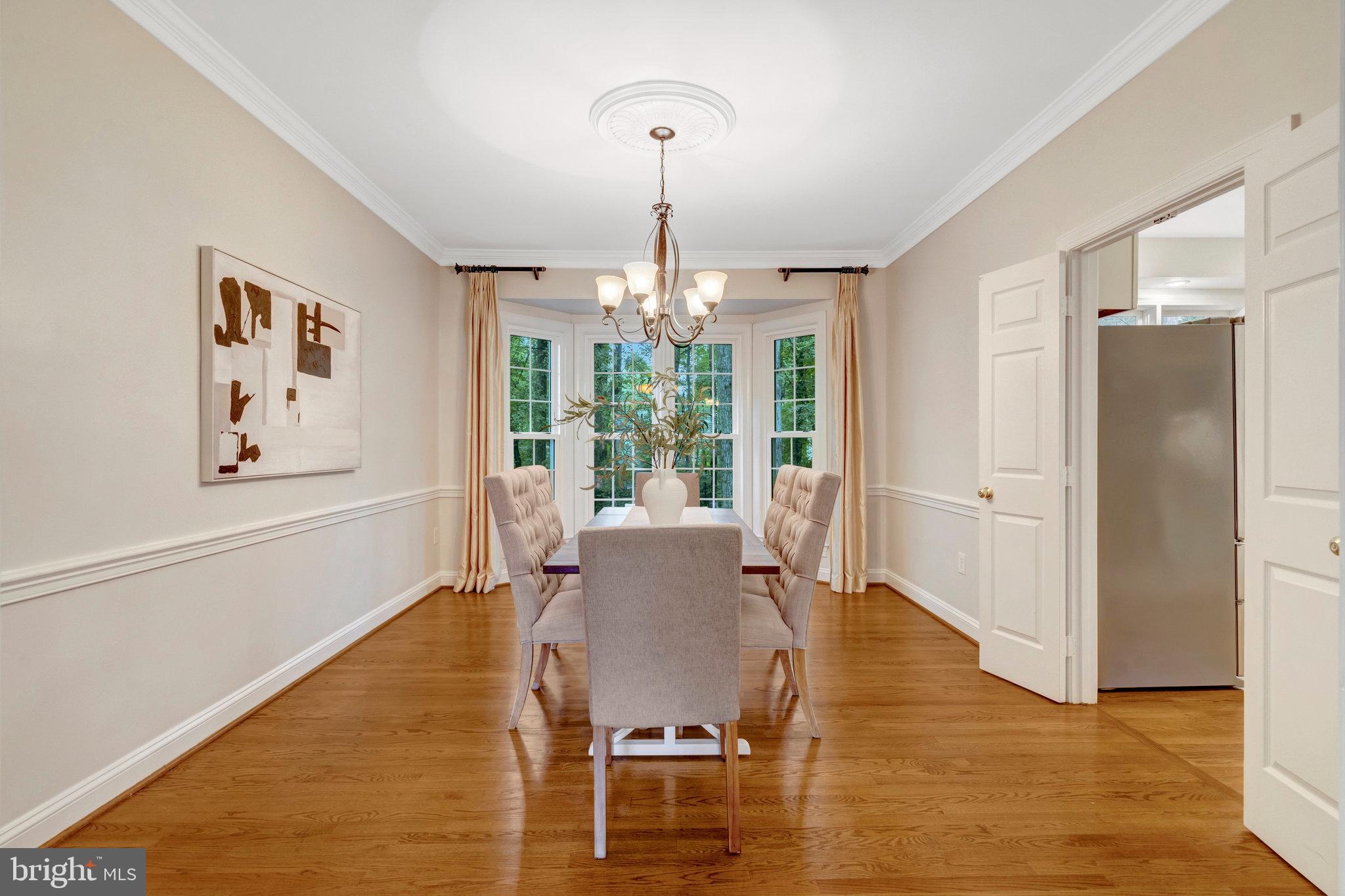 RESTON - Residential