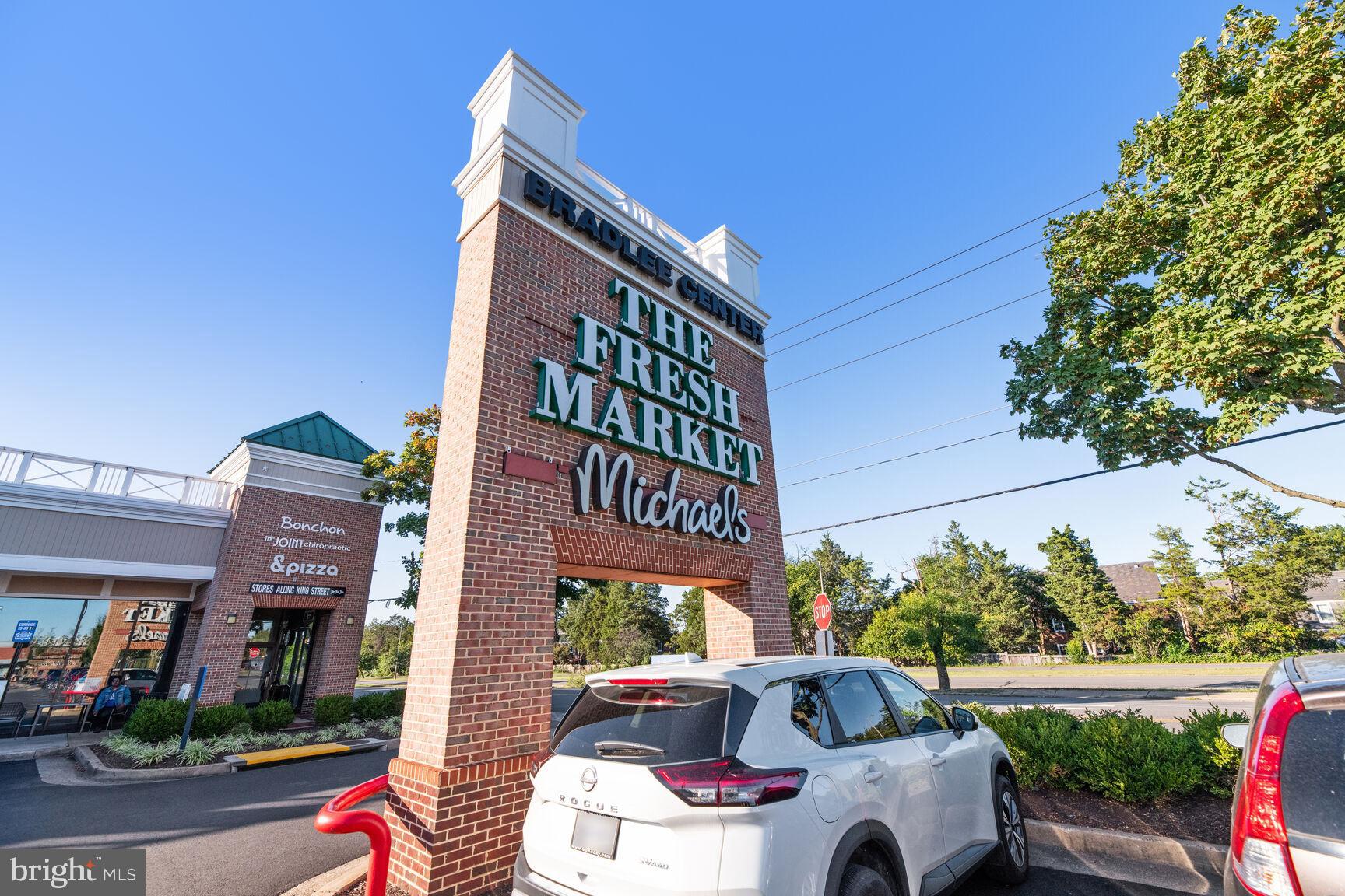 FAIRLINGTON VILLAGES - Residential