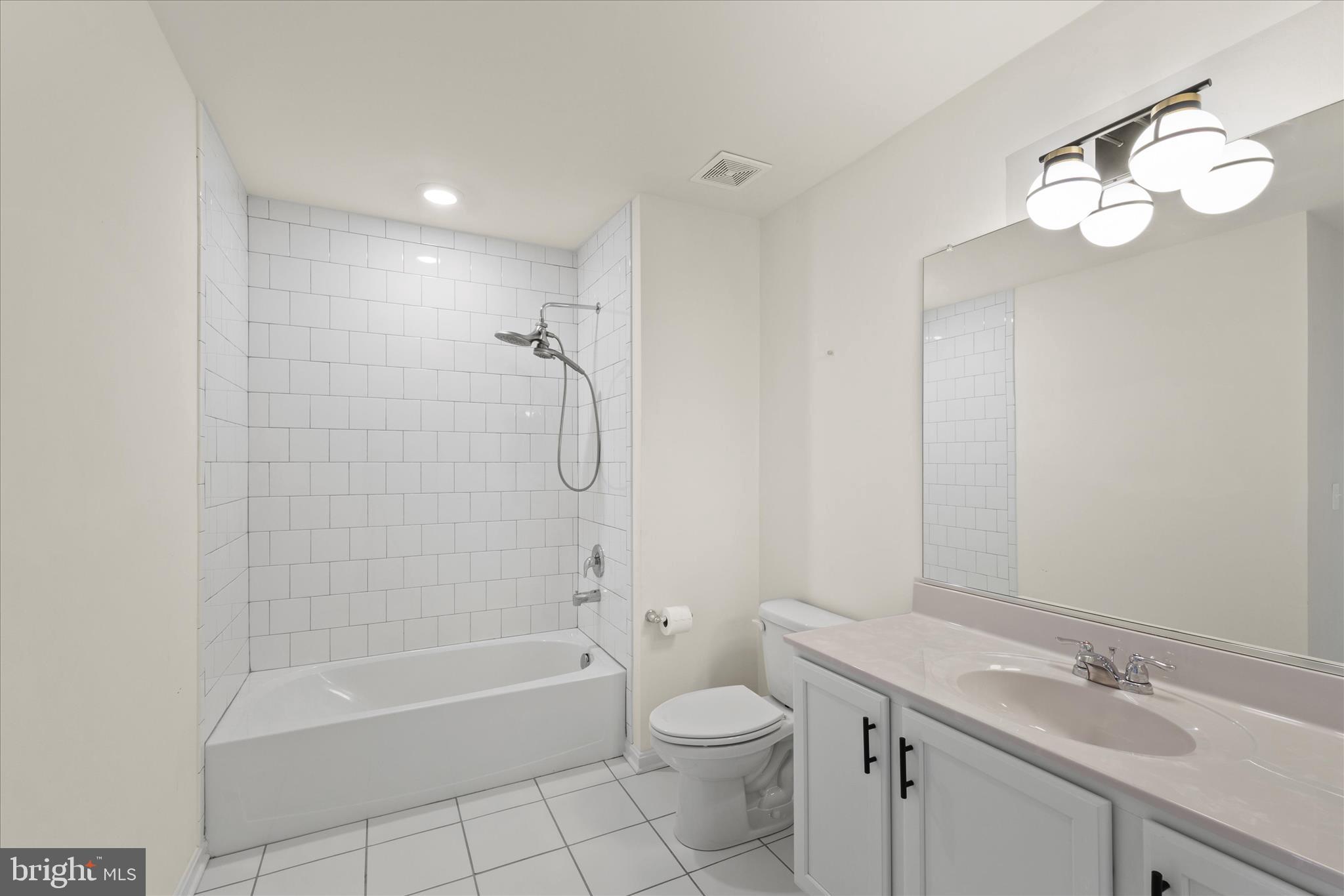 TILGHMAN ON CHESAPEAKE - Residential