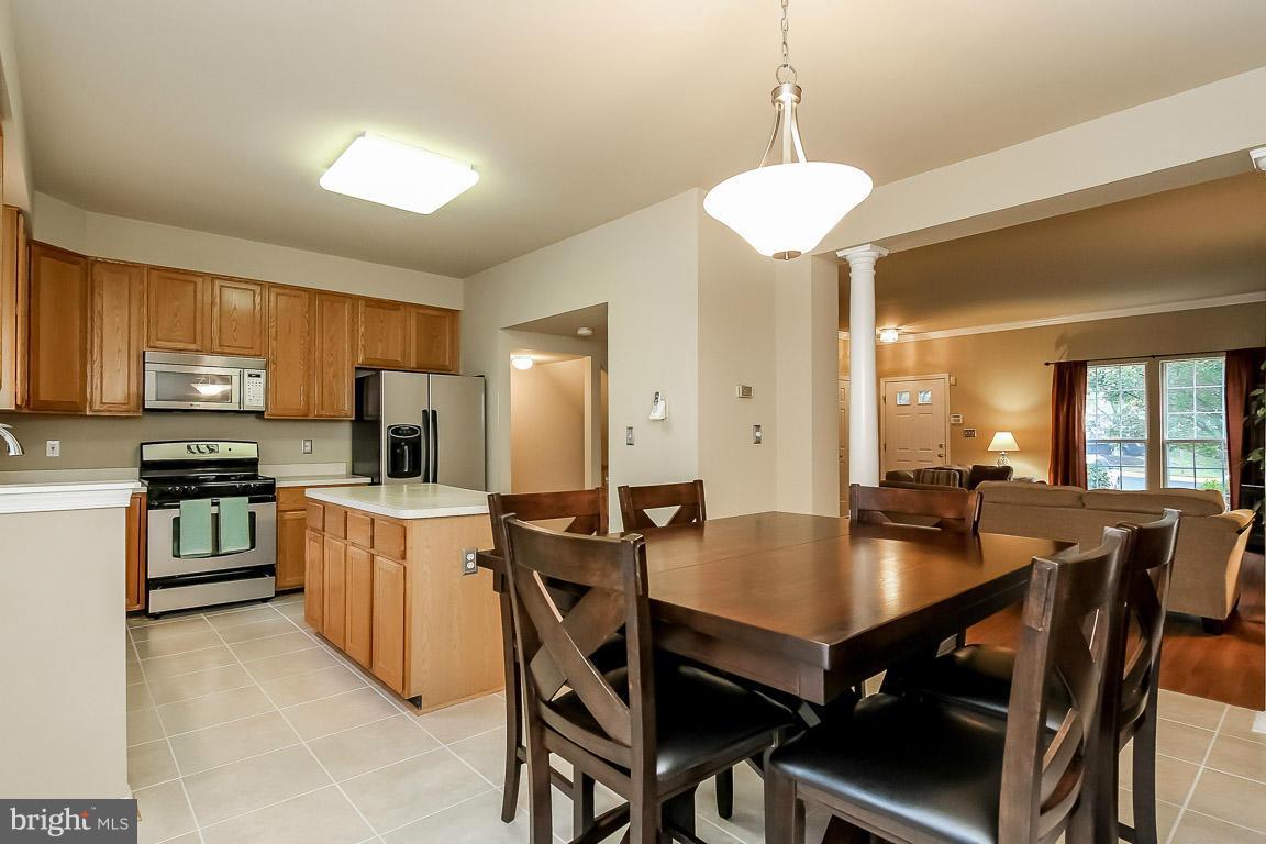 RIVER OAKS - Residential