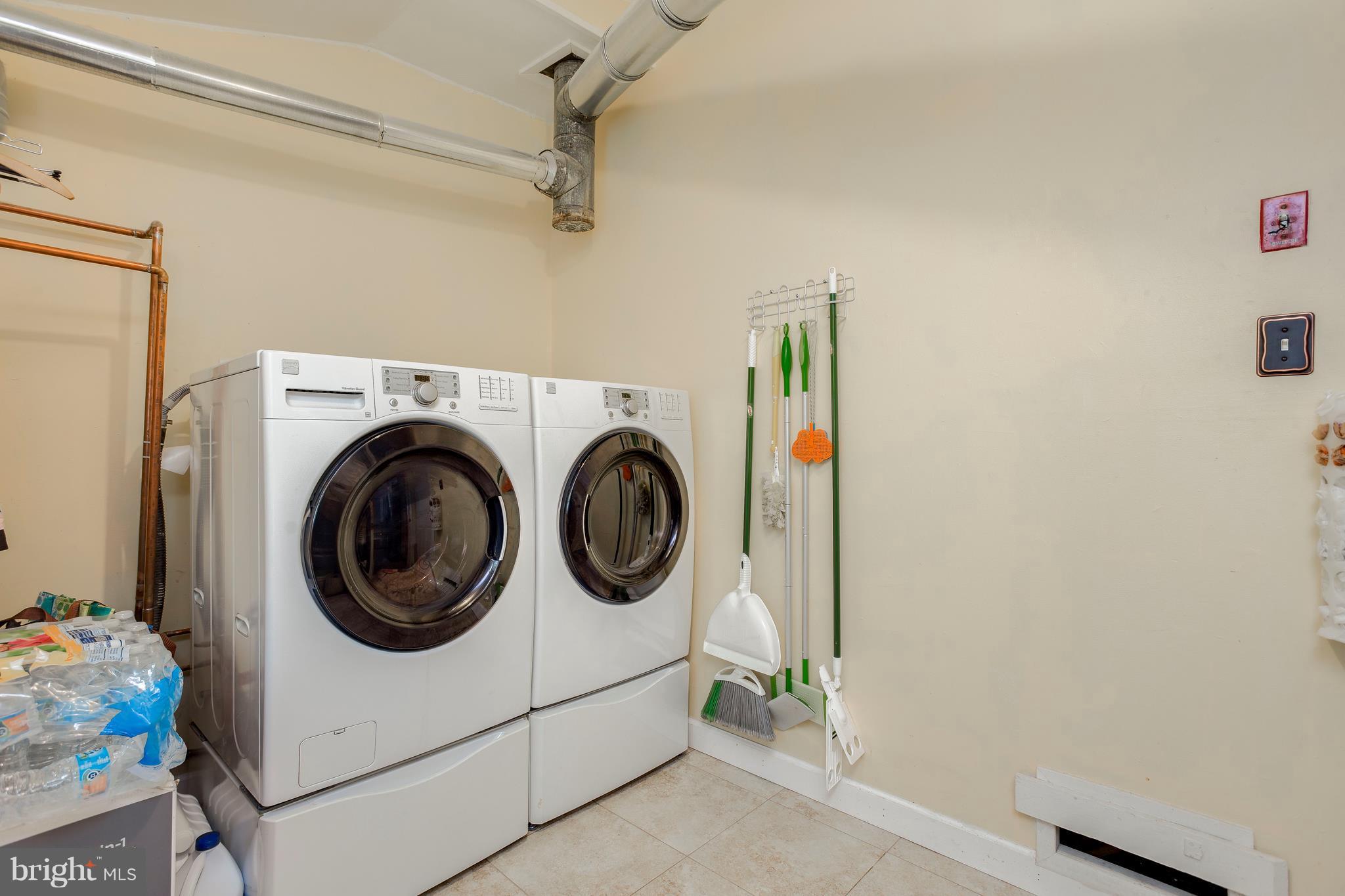 MEADOWBROOK AT BELAIR - Residential