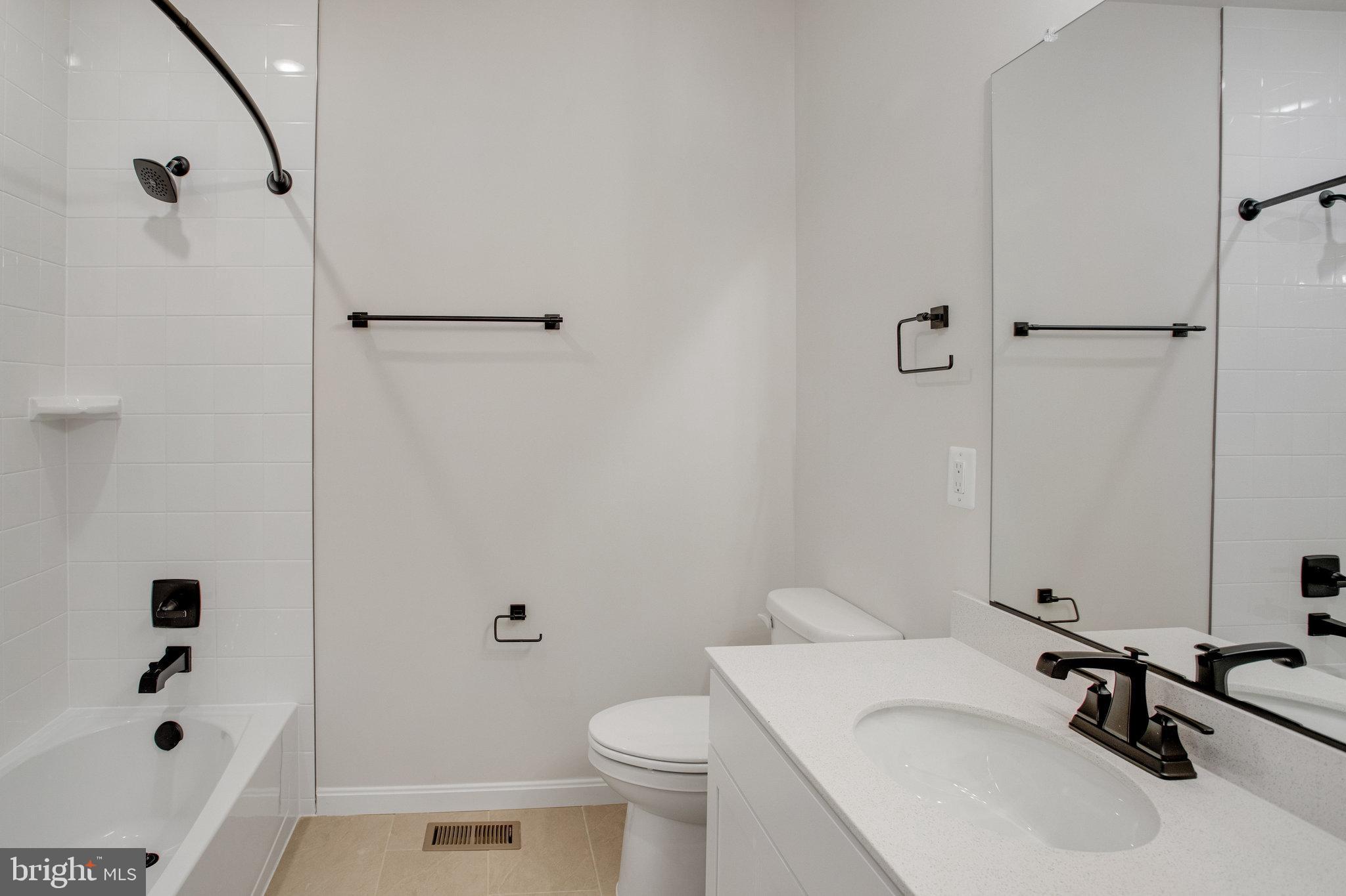 WILDERNESS SHORES - Residential