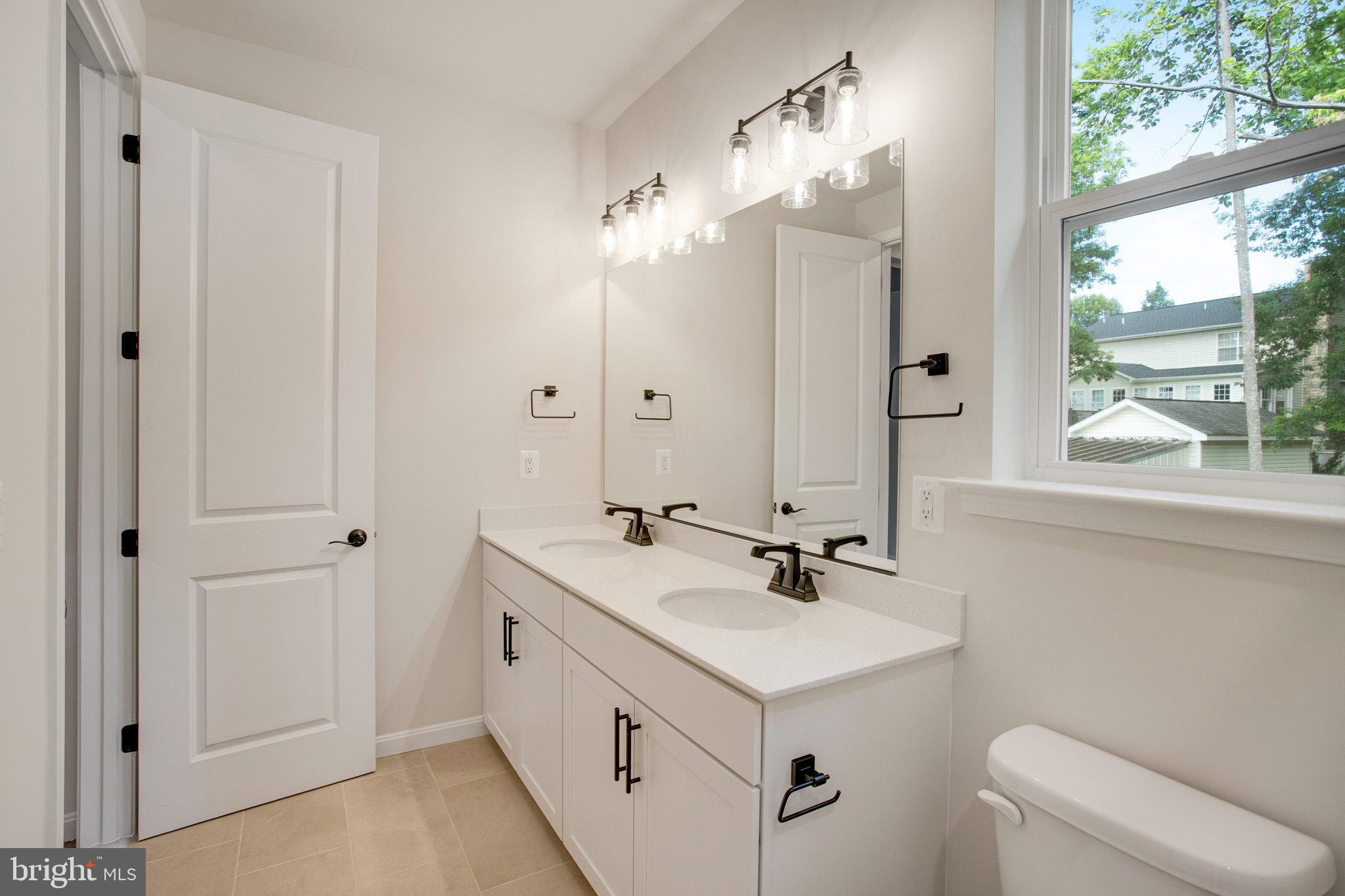 WILDERNESS SHORES - Residential