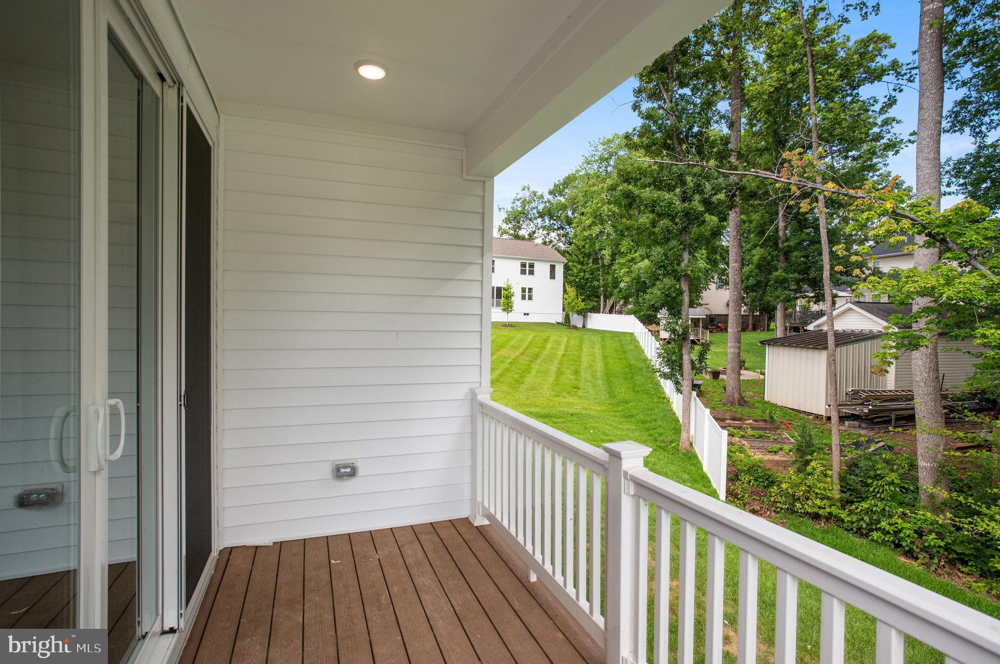 WILDERNESS SHORES - Residential