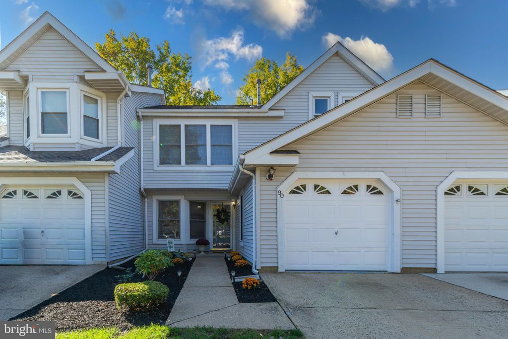 Photo of 90 Van Liew Court, EAST BRUNSWICK, NJ 08816 (MLS # NJMX2010646)