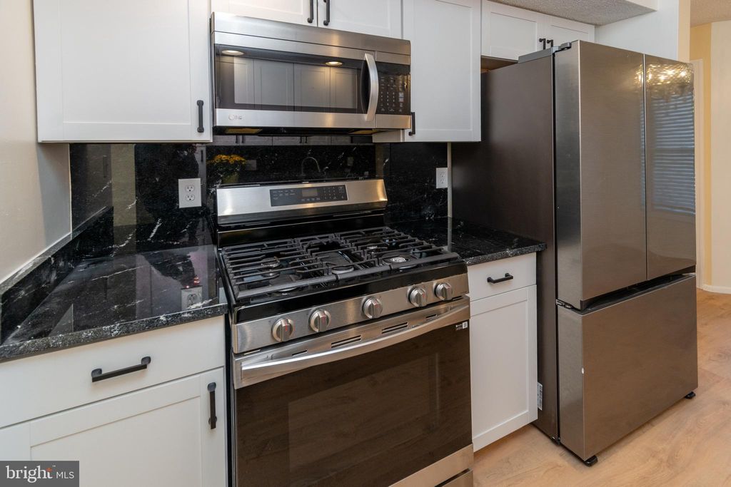 Photo of 90 Van Liew Court, EAST BRUNSWICK, NJ 08816 (MLS # NJMX2010646)