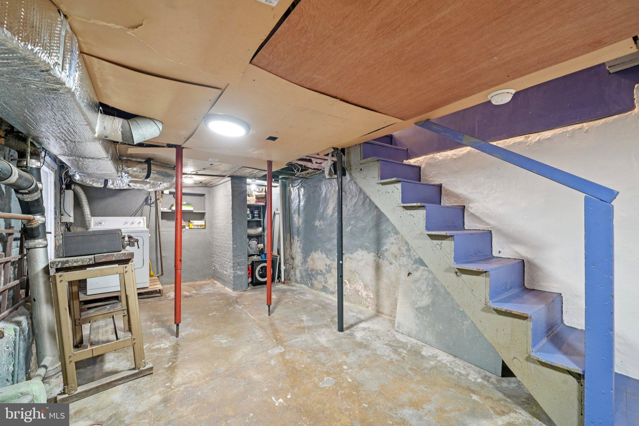 FAIRMOUNT - Residential