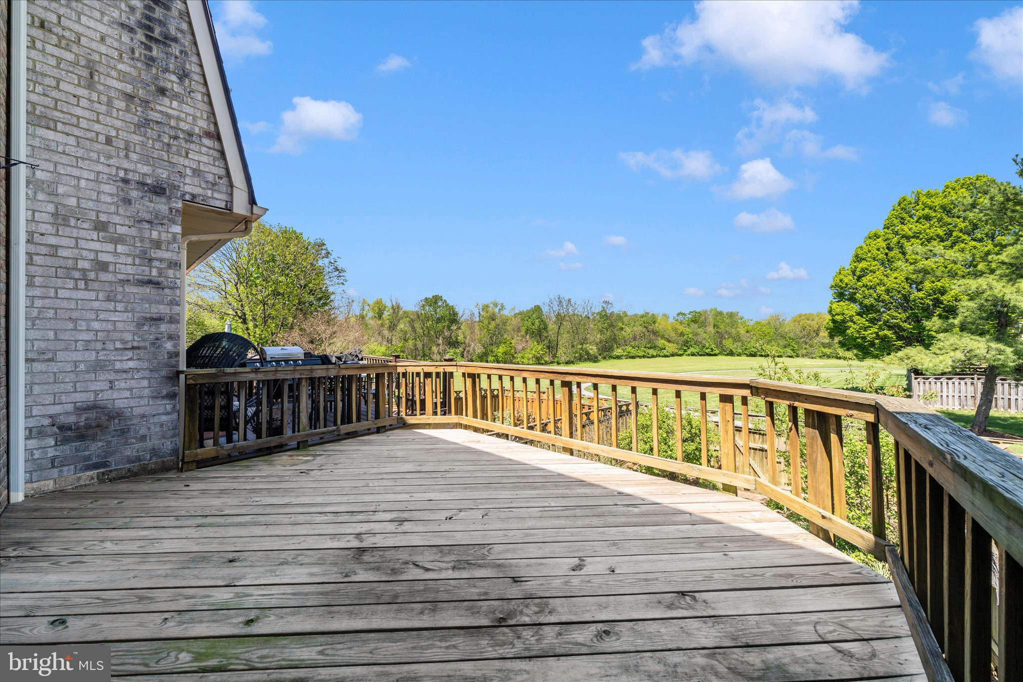 WATERSIDE - Residential