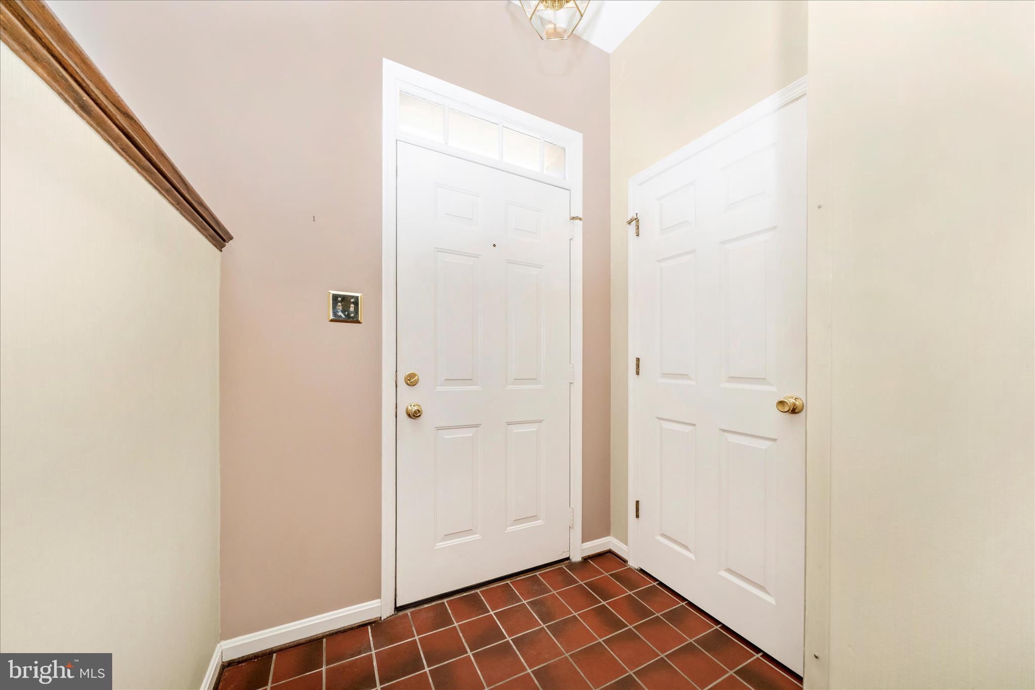 WATERSIDE - Residential