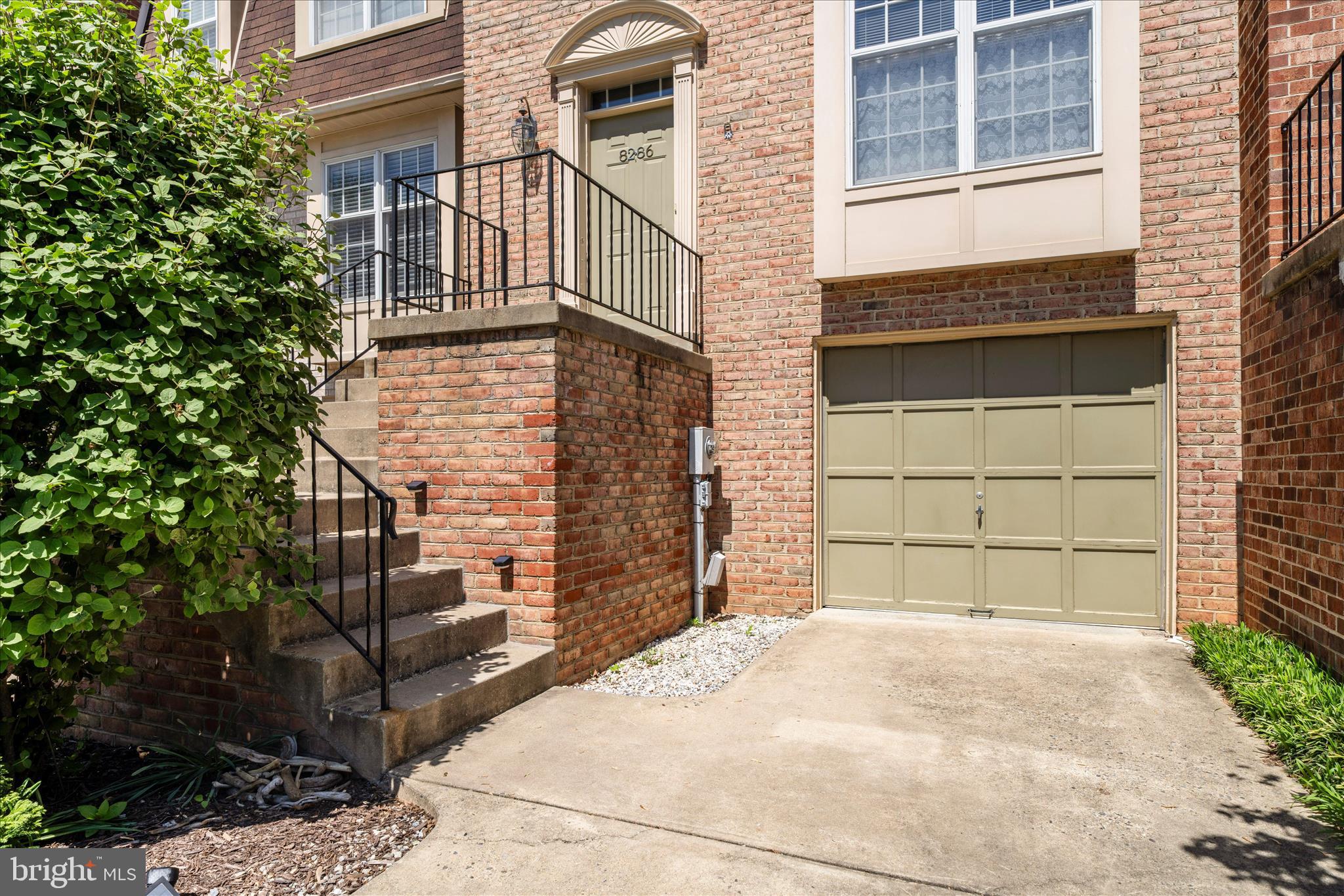 WATERSIDE - Residential