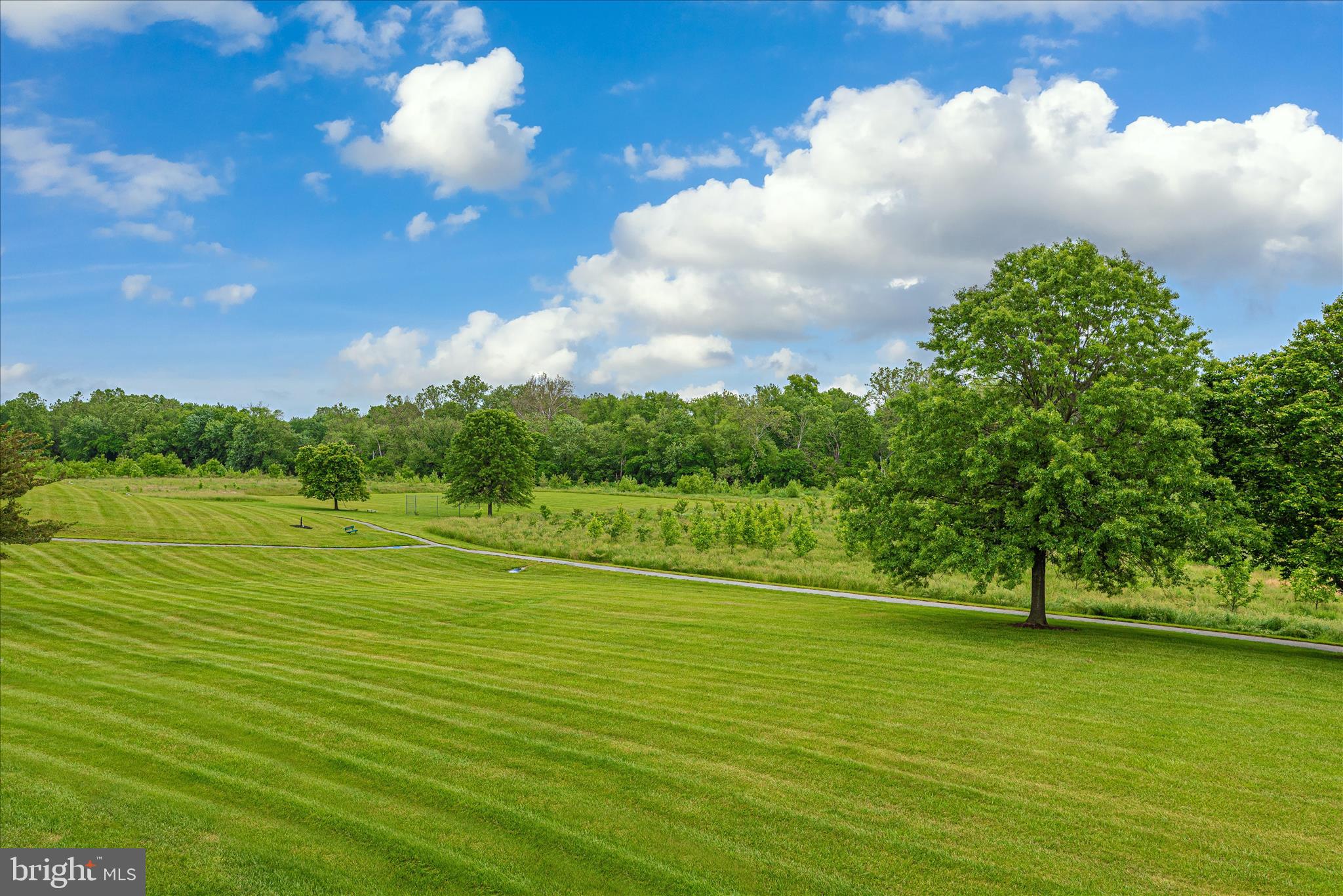 WATERSIDE - Residential