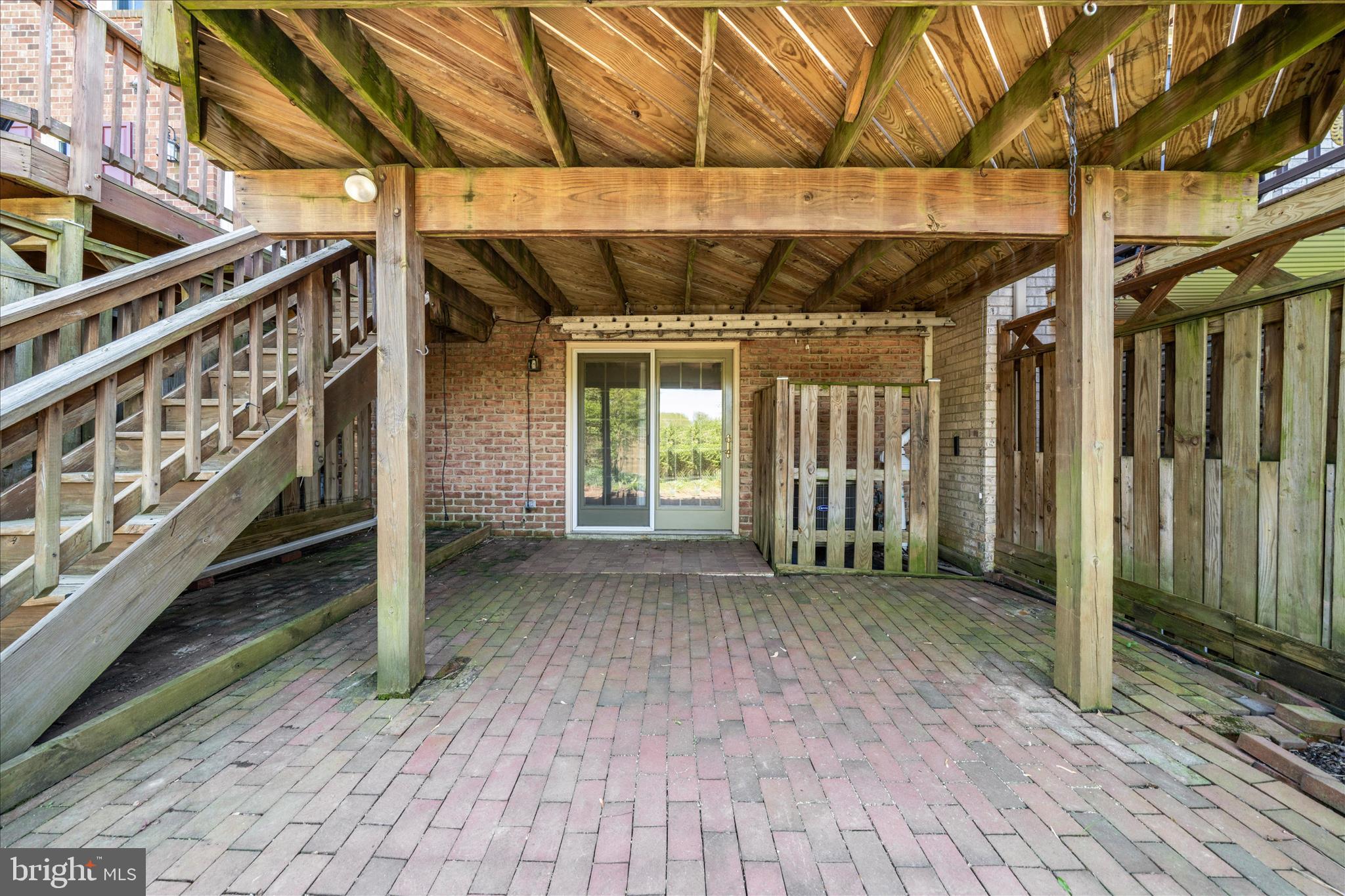 WATERSIDE - Residential