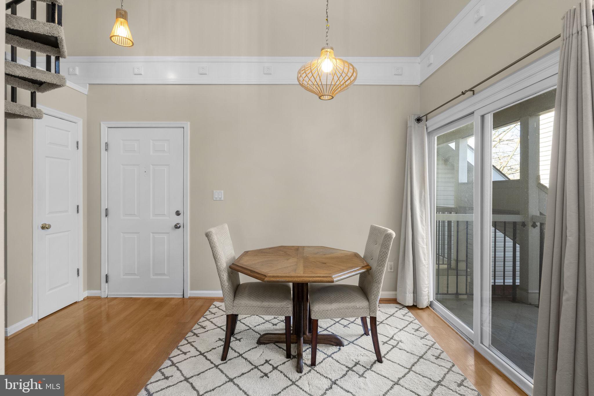 VISTAS AT WASHINGTONIAN WOODS - Residential