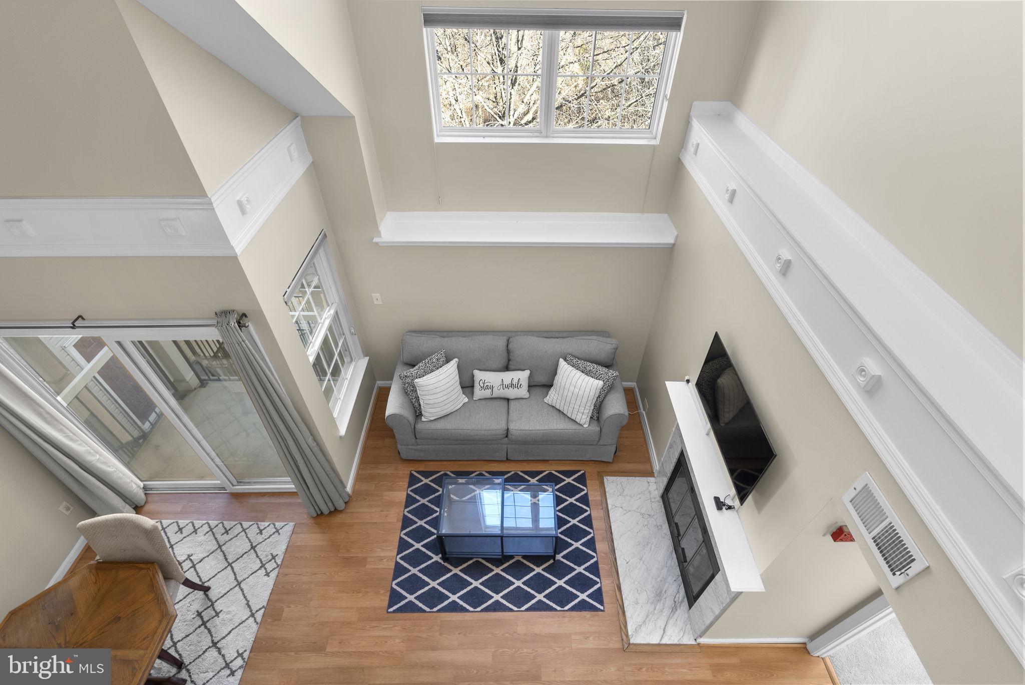 VISTAS AT WASHINGTONIAN WOODS - Residential