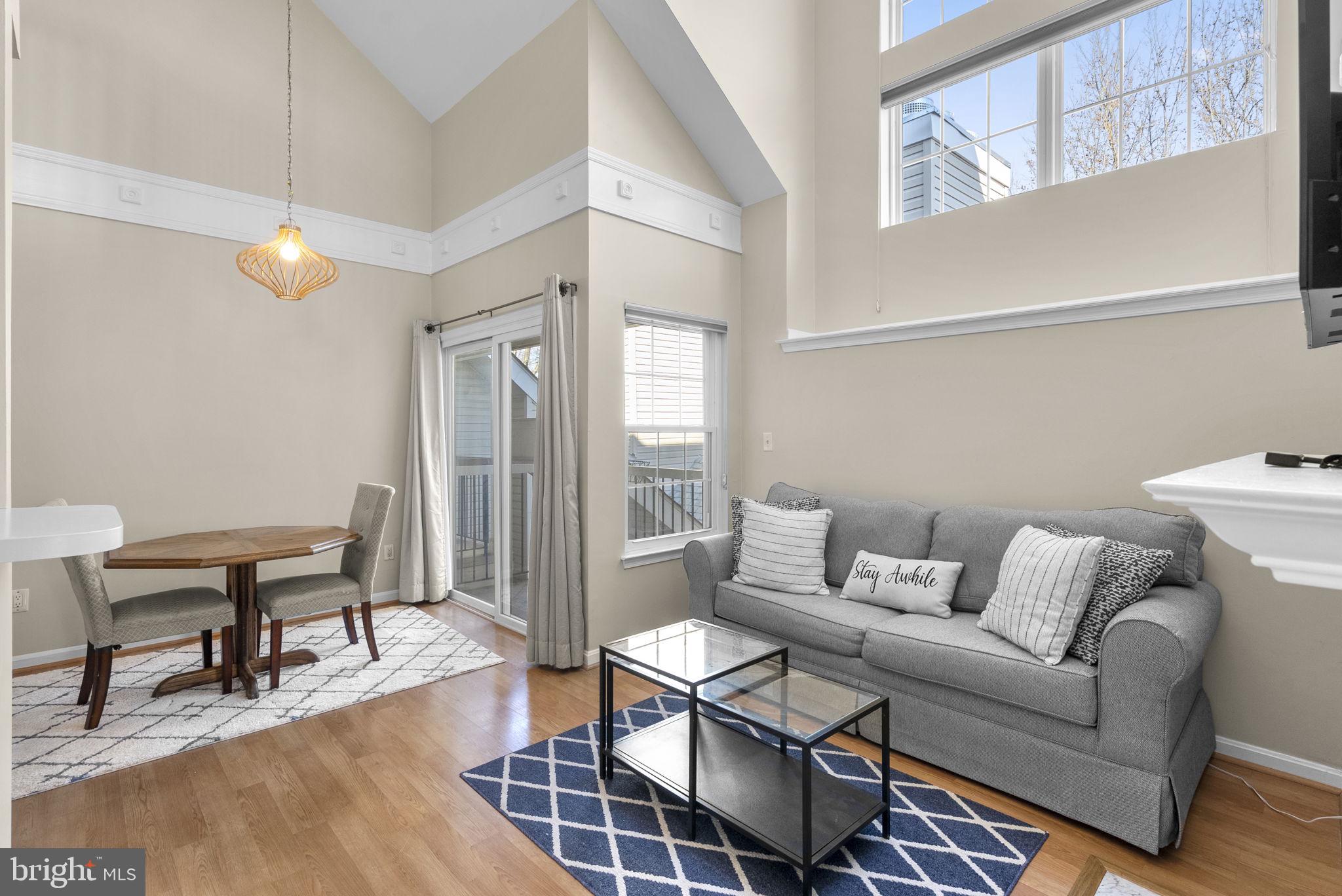 VISTAS AT WASHINGTONIAN WOODS - Residential