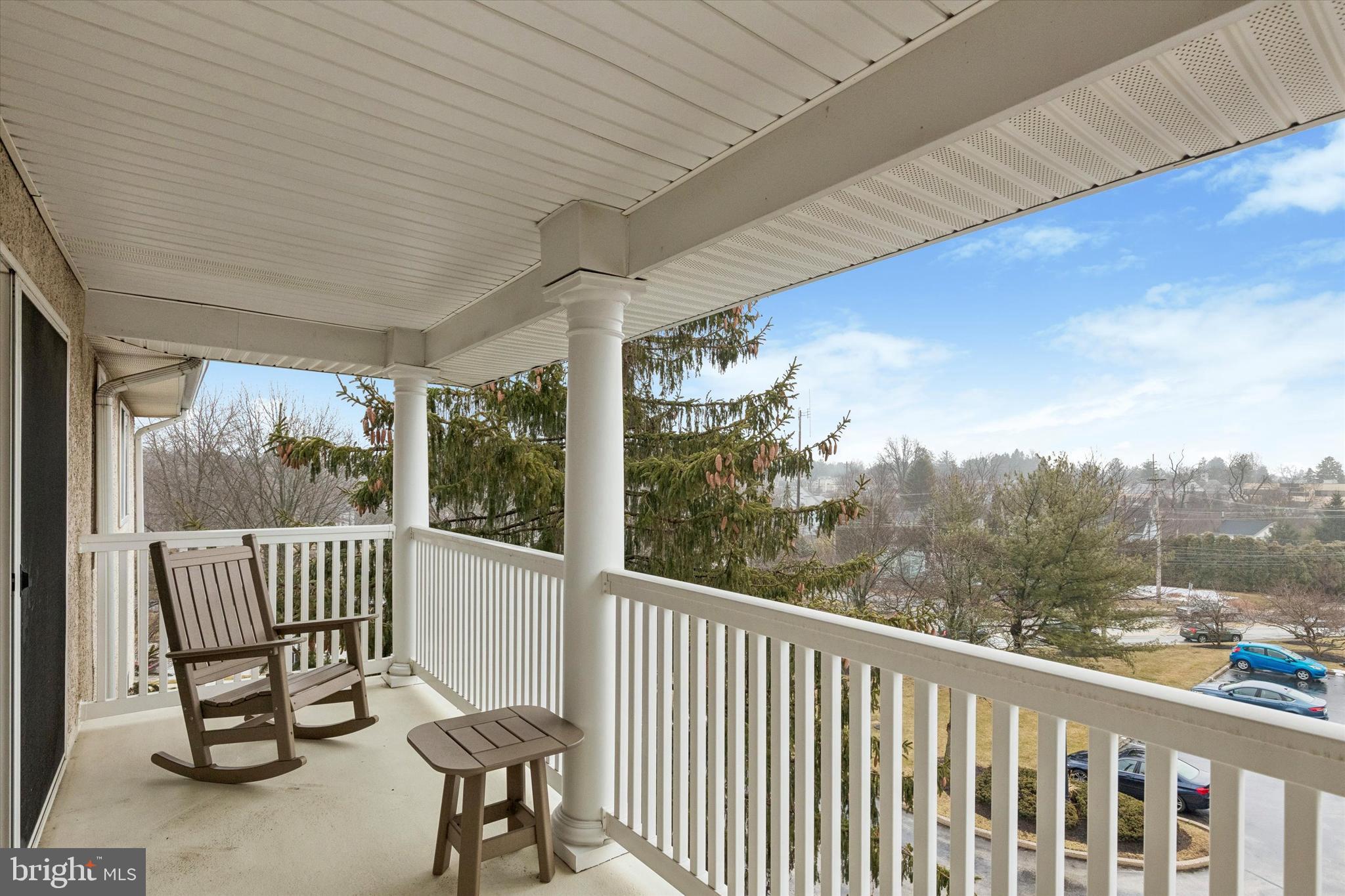 332 PAOLI POINTE DRIVE 332