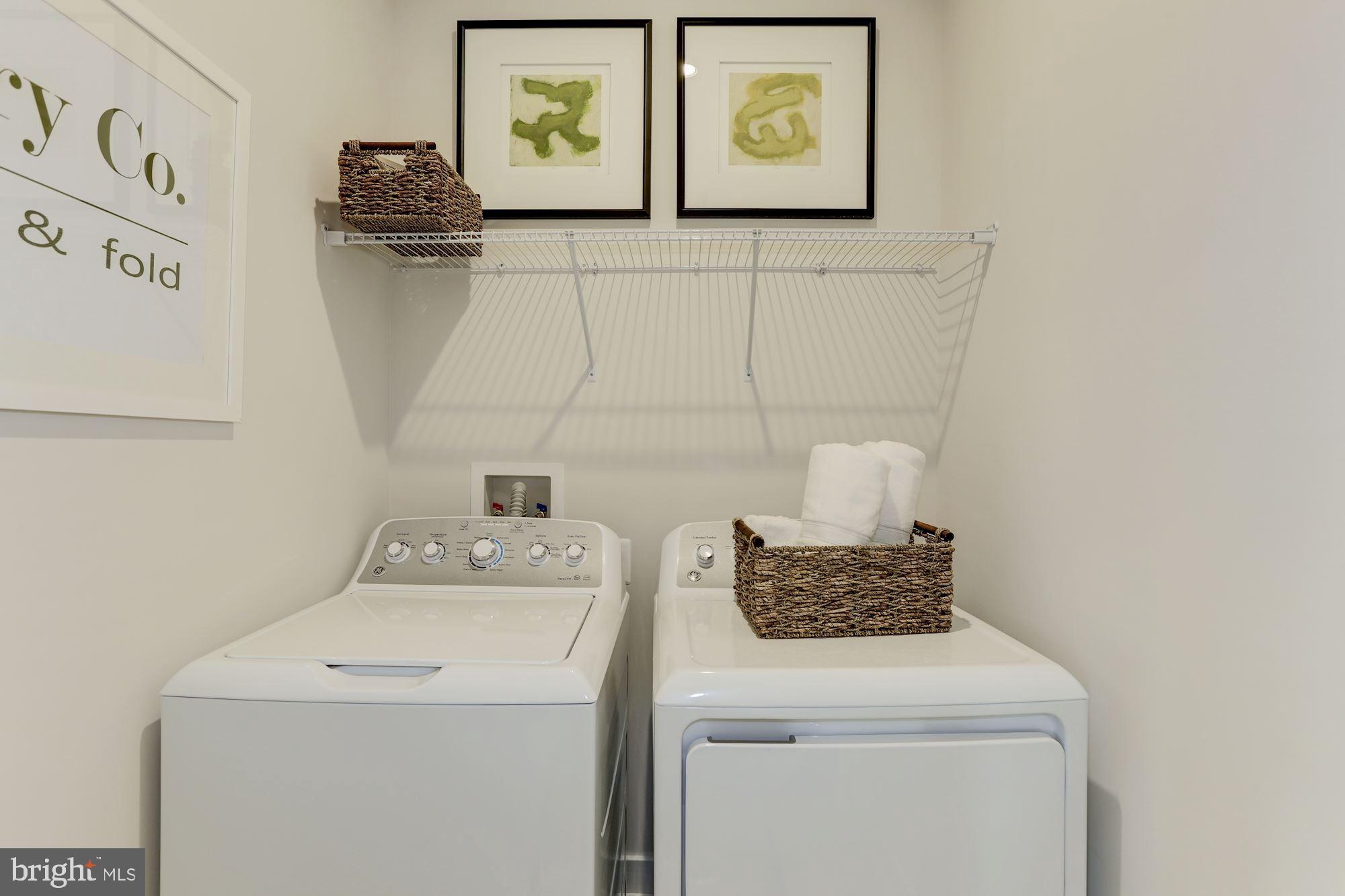 WESTCHESTER SQUARE - Residential