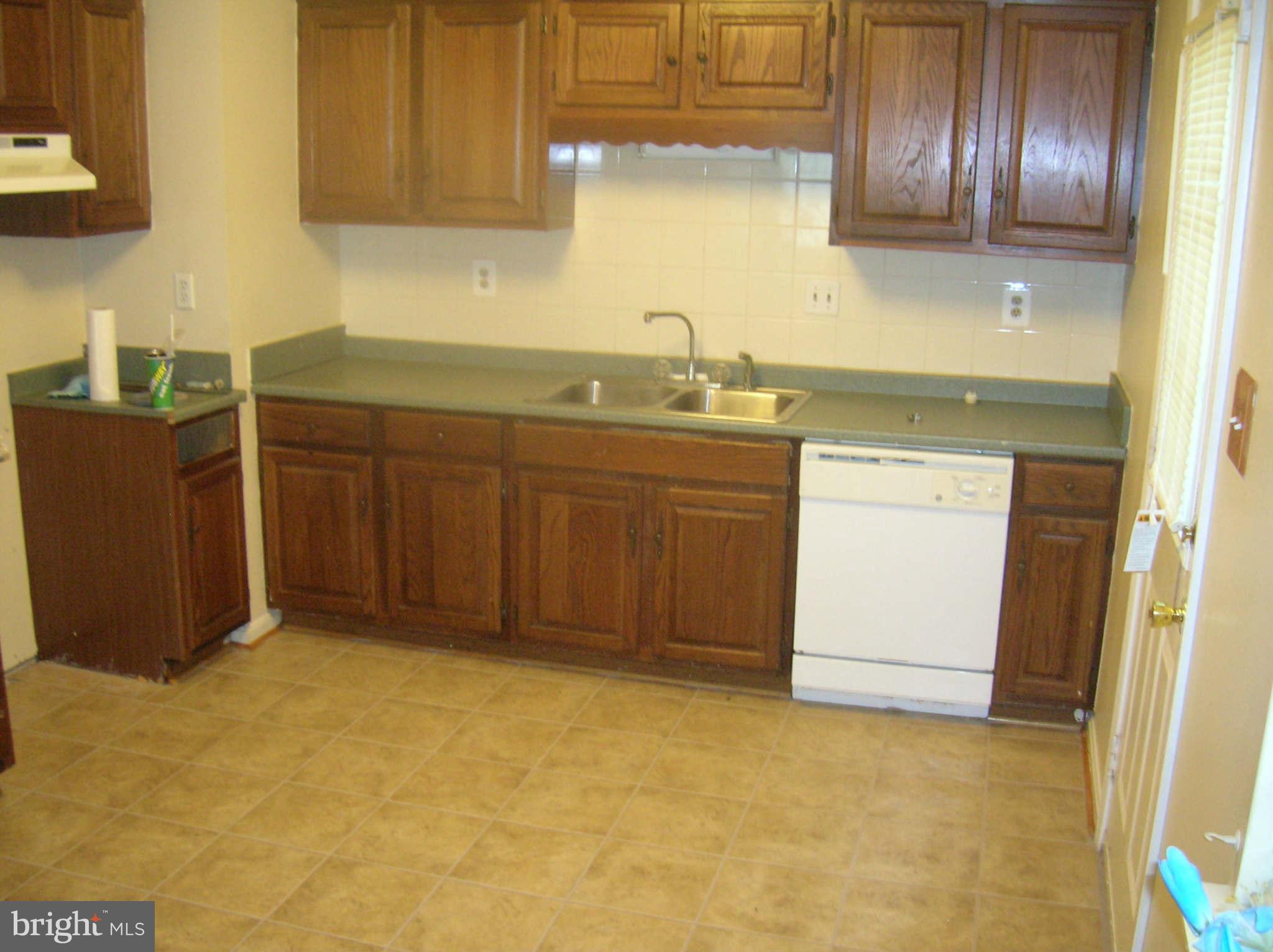 ST CHARLES WAKEFIELD - Residential