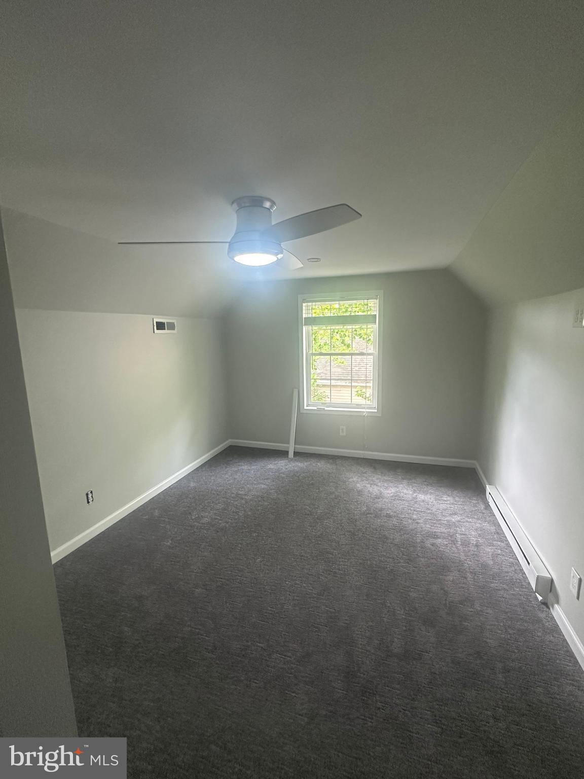 BAYVIEW ESTATES - Residential Lease