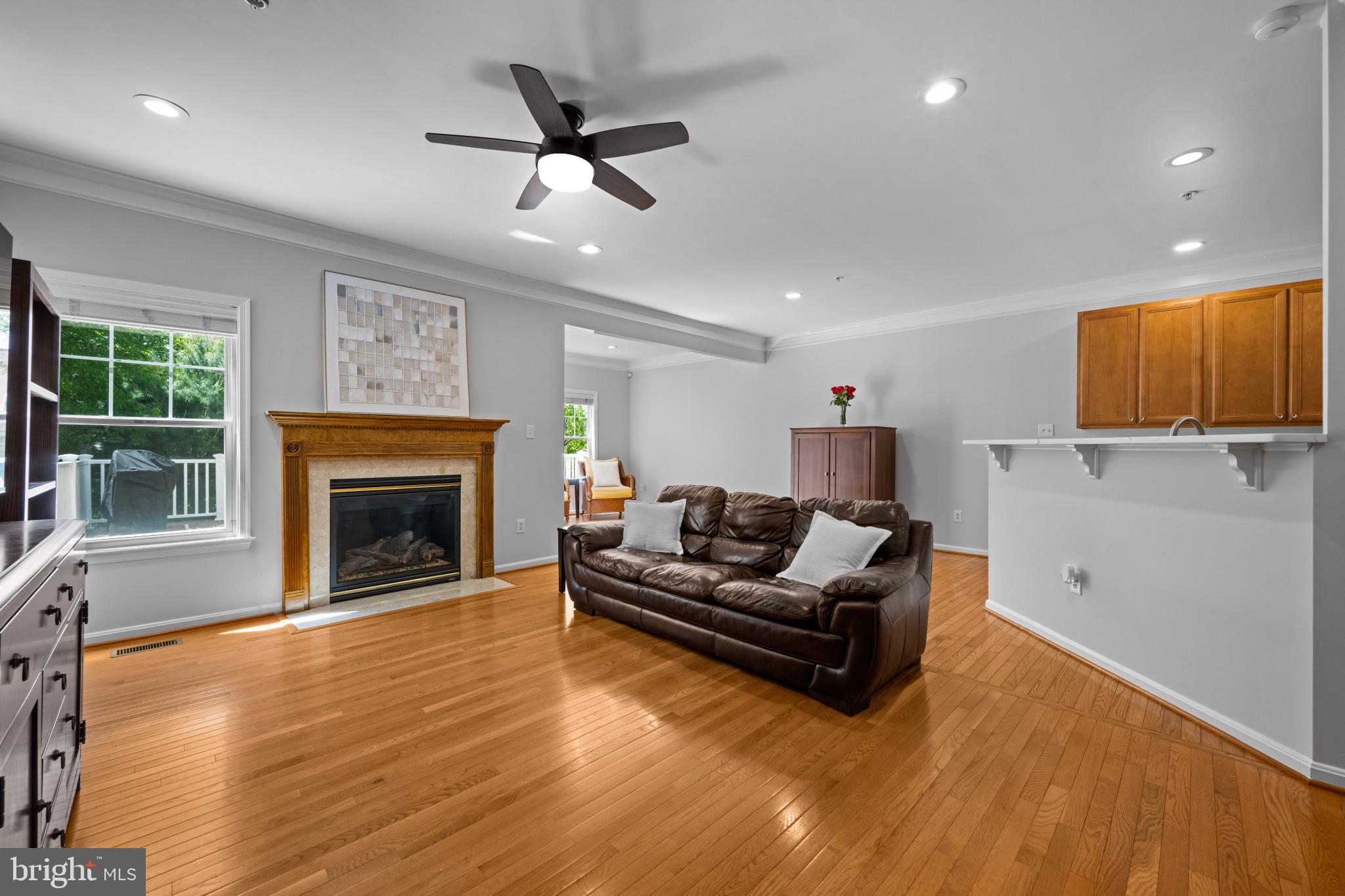 WAVERLY WOODS - Residential