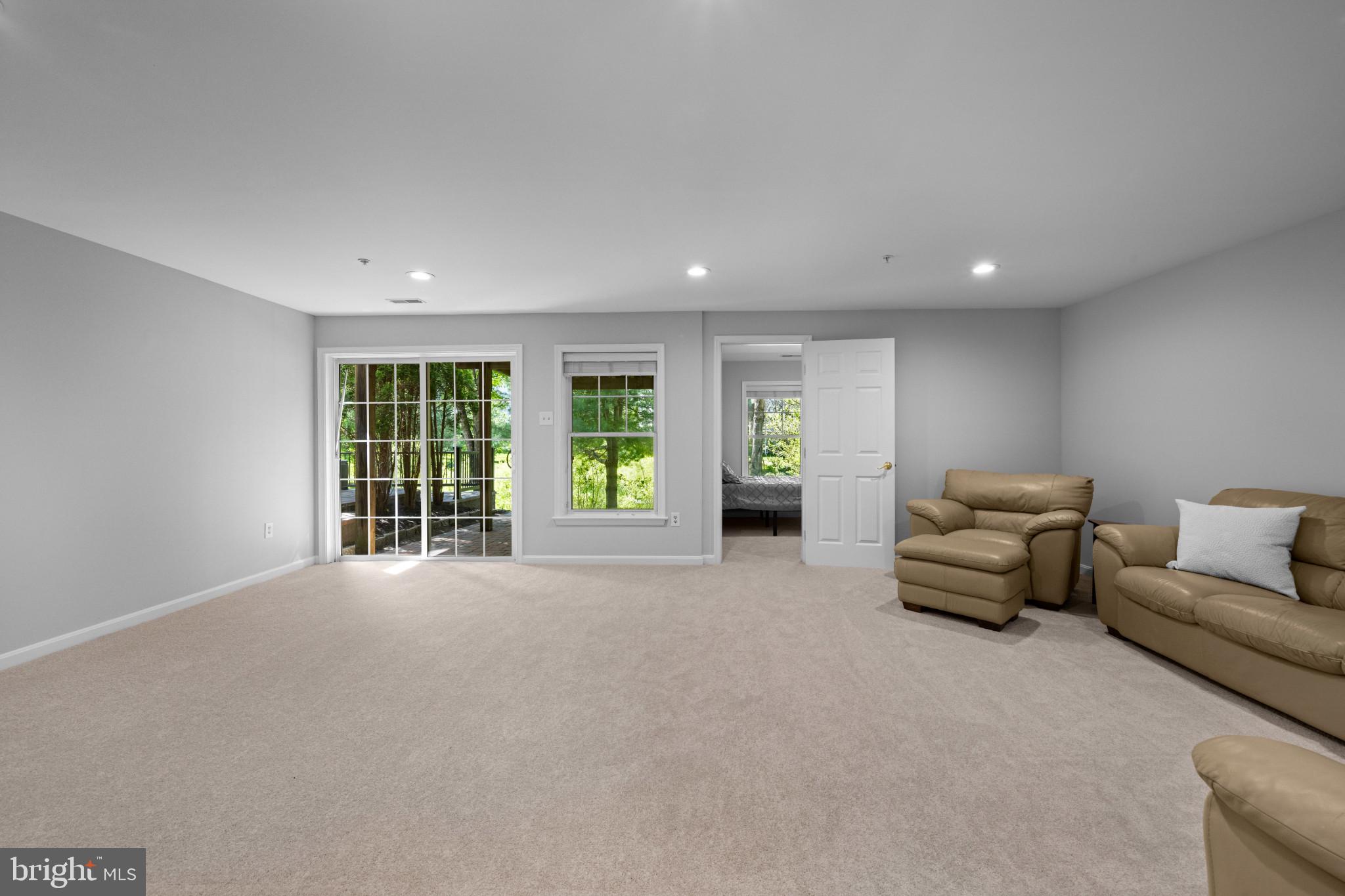 WAVERLY WOODS - Residential
