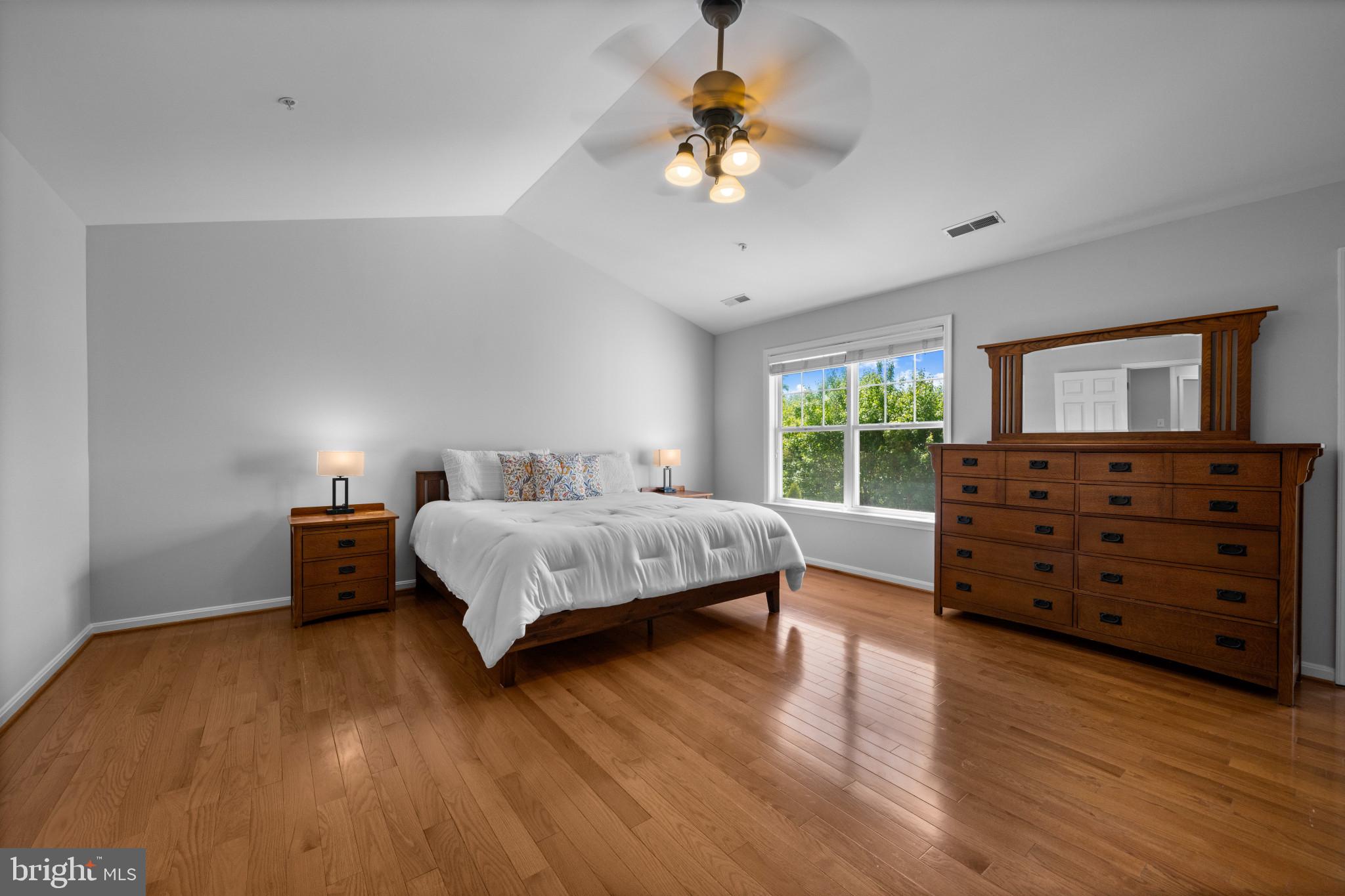WAVERLY WOODS - Residential