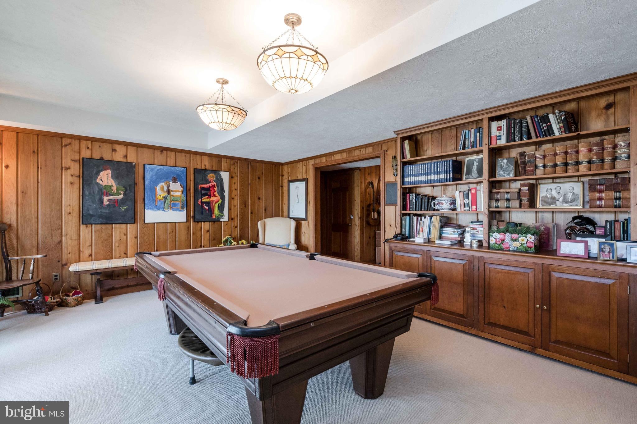 FARMINGTON - Residential