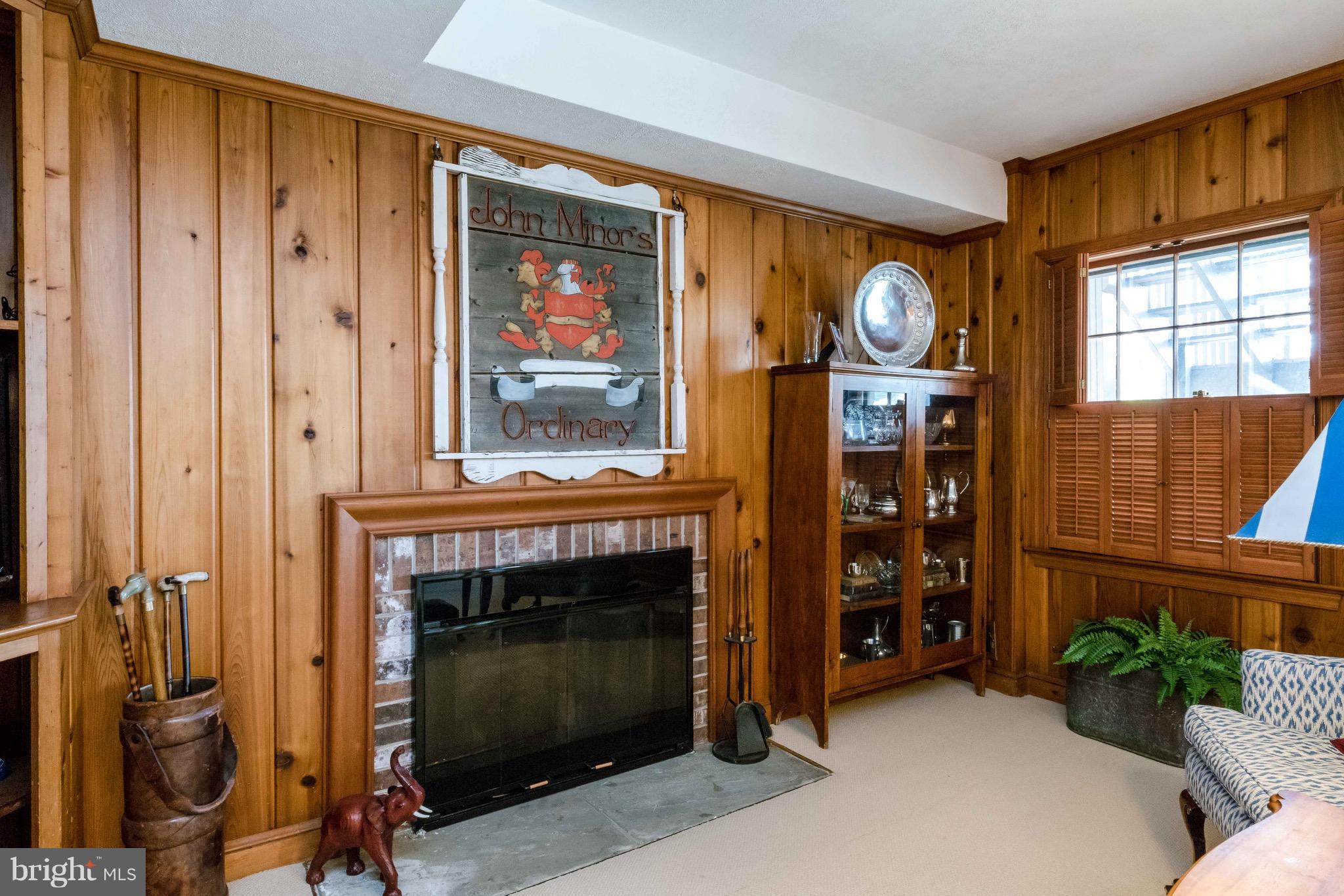 FARMINGTON - Residential