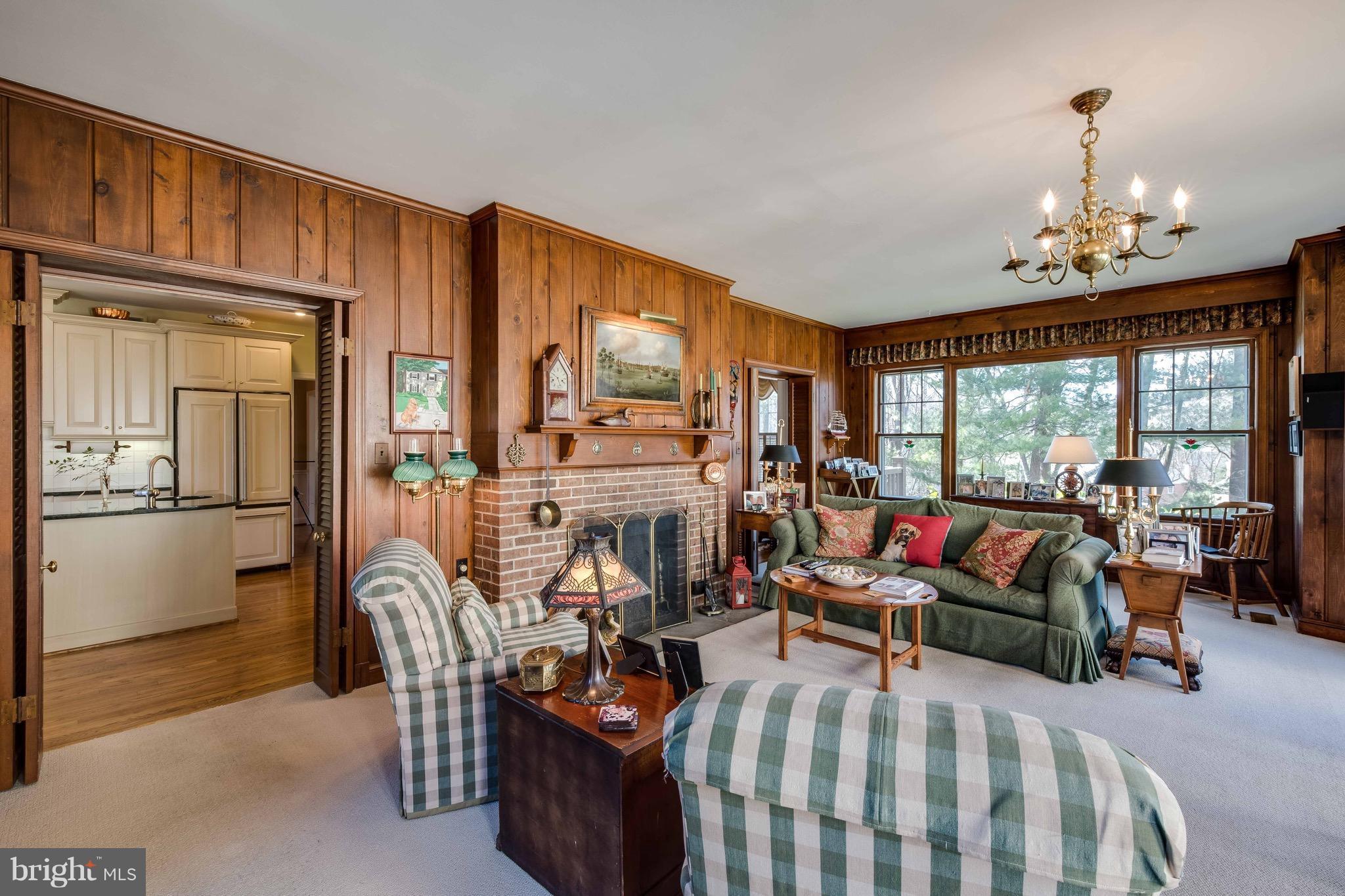 FARMINGTON - Residential