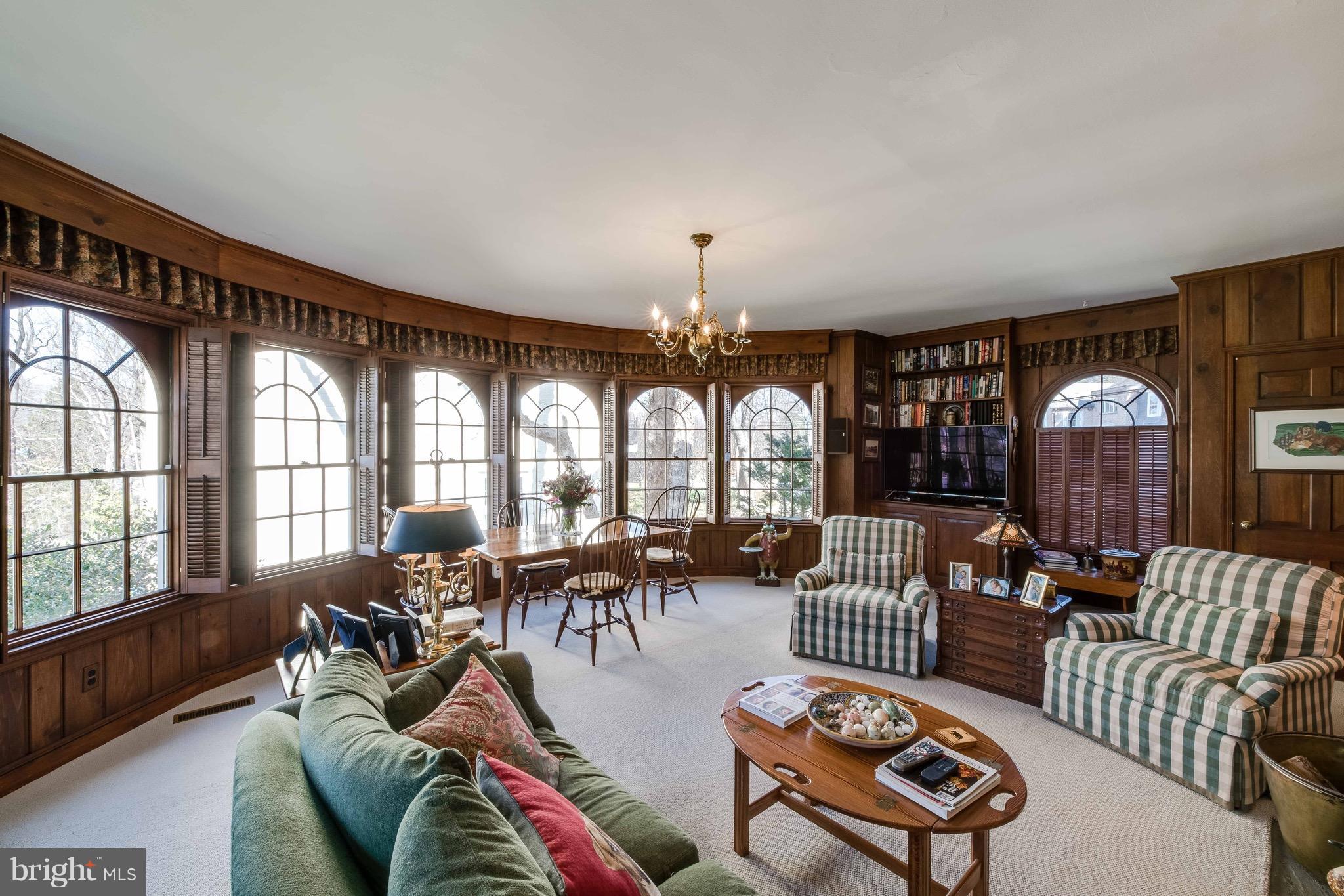 FARMINGTON - Residential