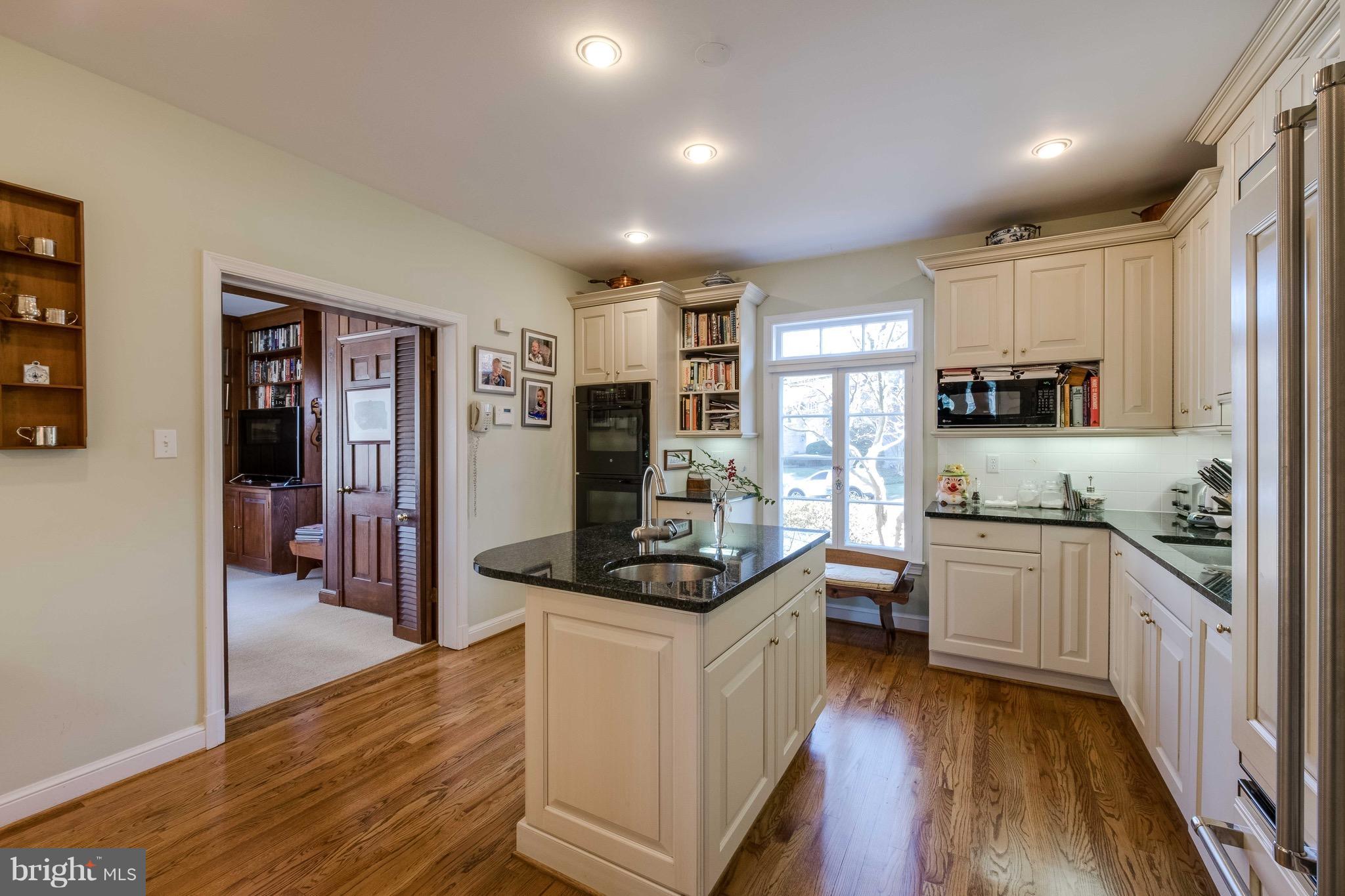 FARMINGTON - Residential