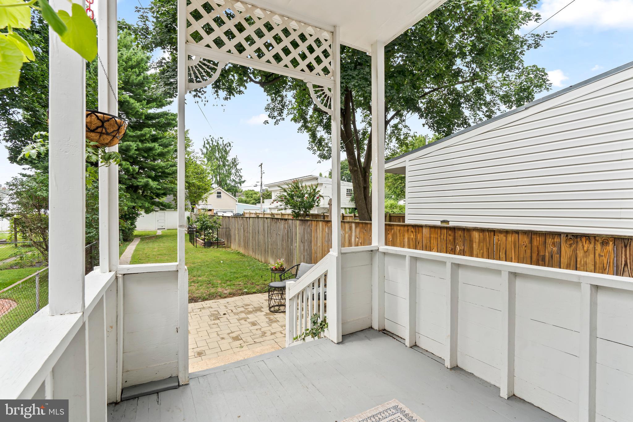 DOWNTOWN FREDERICK - Residential