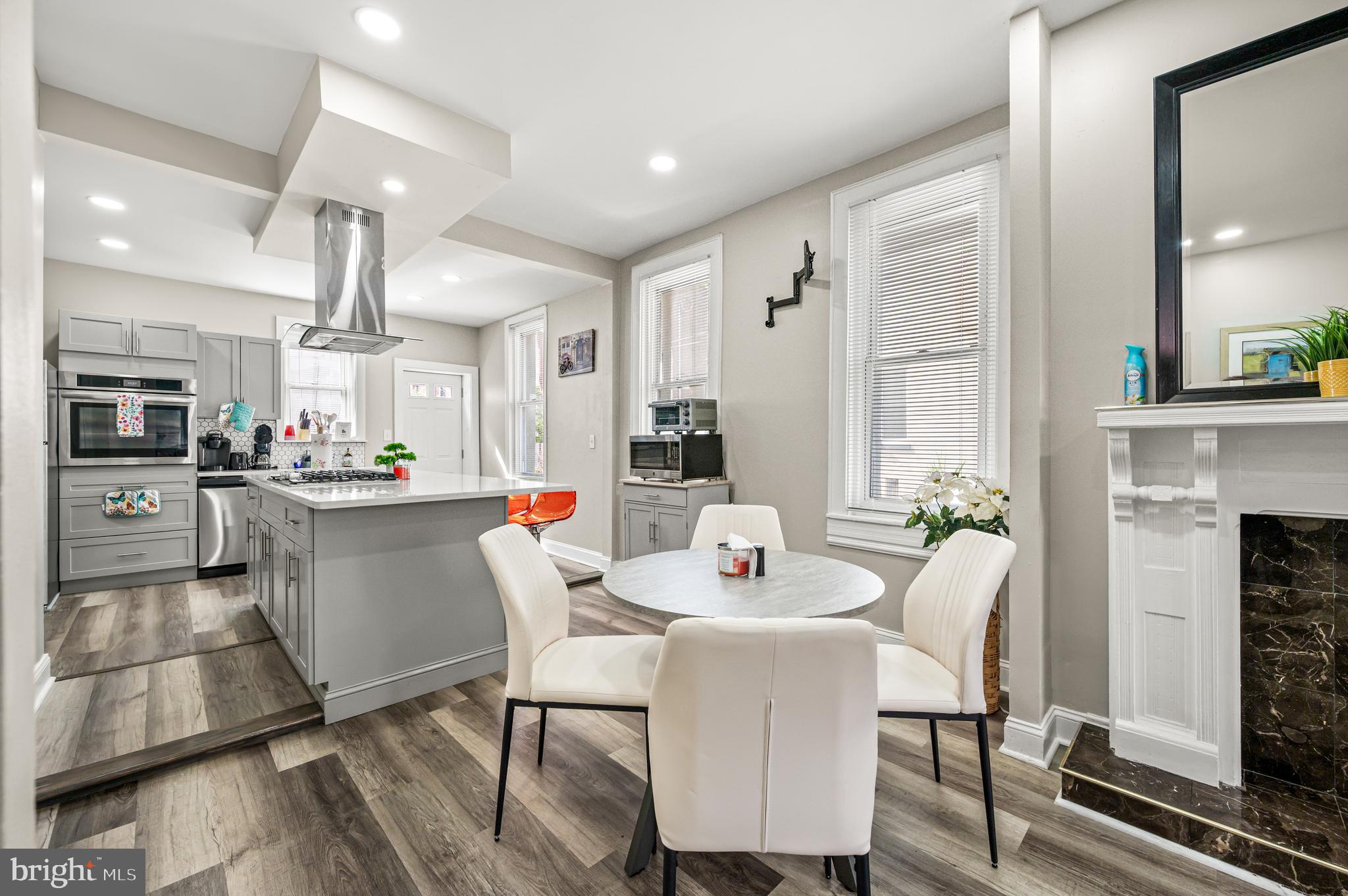 FAIRMOUNT - Residential