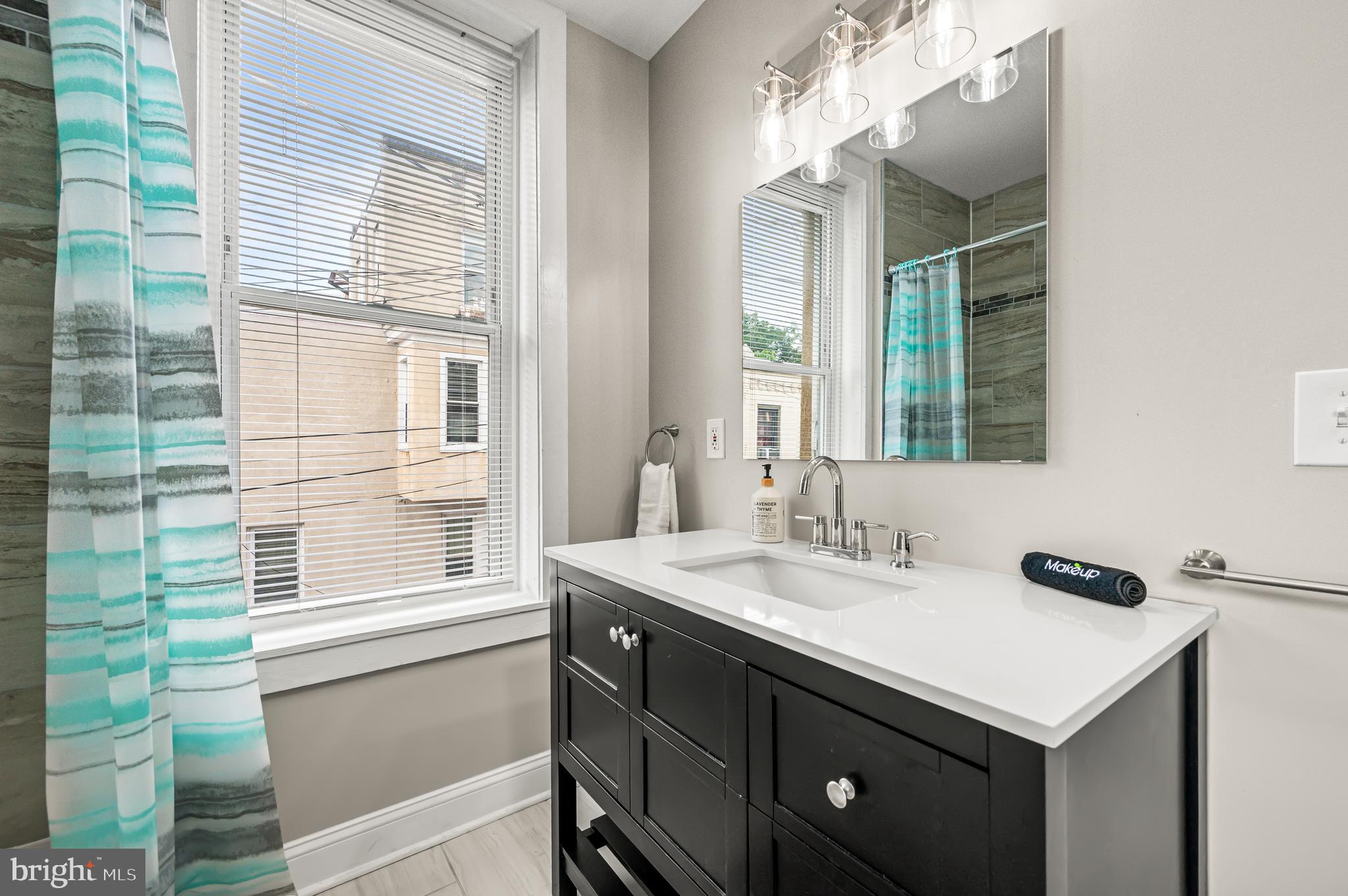 FAIRMOUNT - Residential