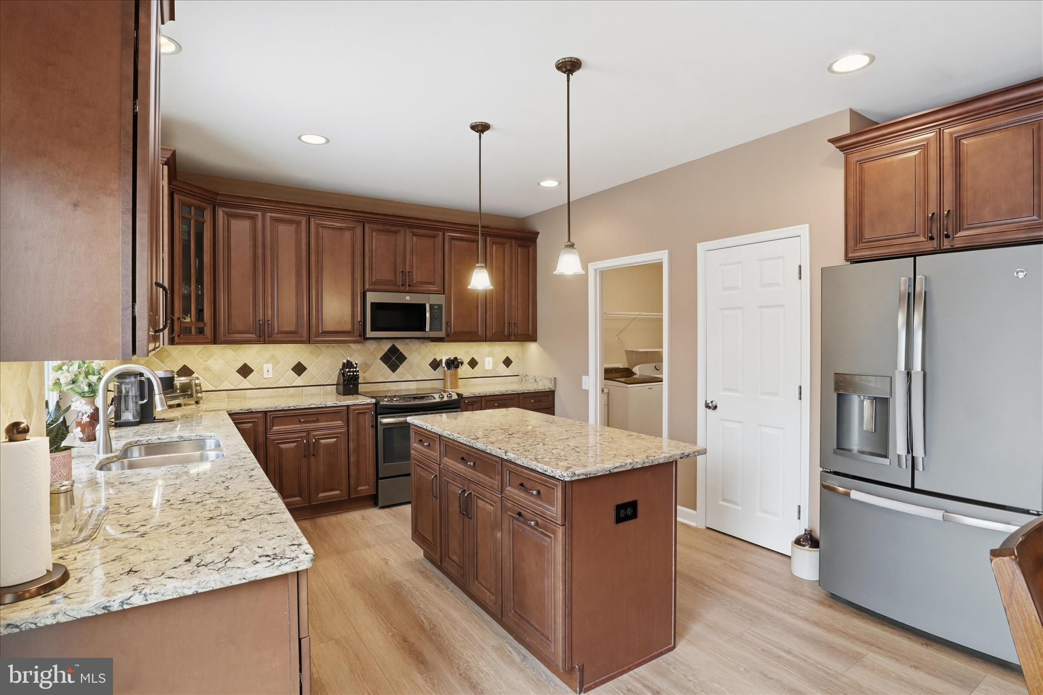 WINDING CREEK ESTATES - Residential