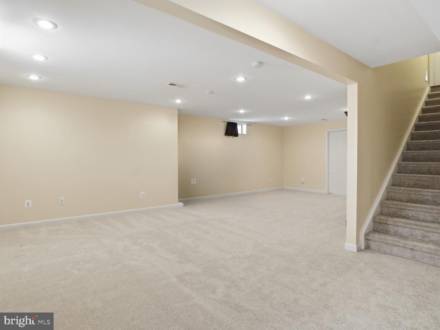 WINDING CREEK ESTATES - Residential